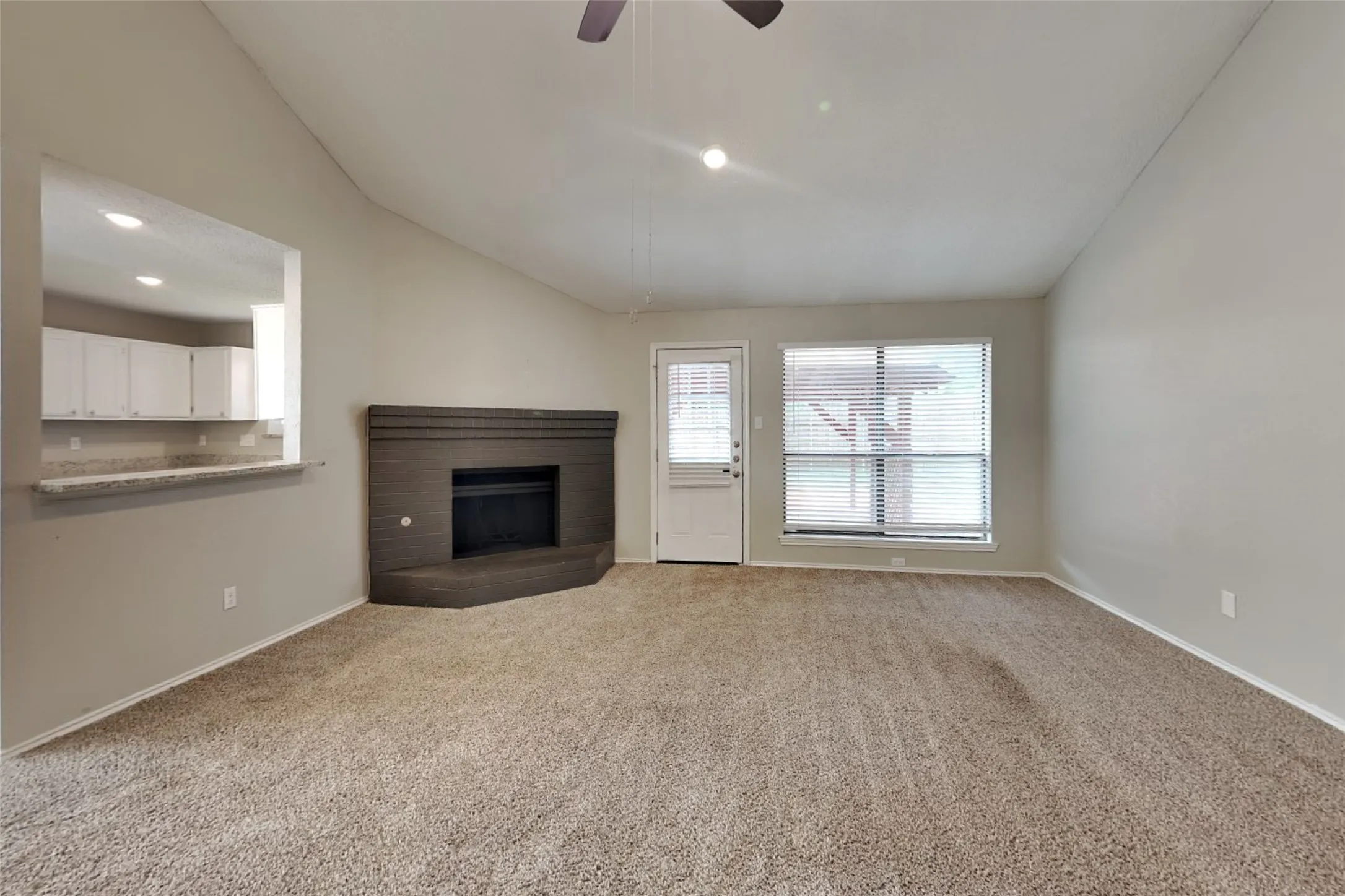 Single Family Residence For Rent in Denton County , 1313 Colony Court, Flower Mound, Texas 75028, 3 Bedroom, 2 Bathroom, 2 Garage spaces, 1,475 Sqft, built in 1984, mls#21315509, Real Estate Agent in Flower Mound, Homes For Rent in Denton county, Homes For Rent in Flower Mound, Realtor in Flower Mound Texas, Real Estate Brokerage Independent Realty Texas, Luminita Cordes Realtor