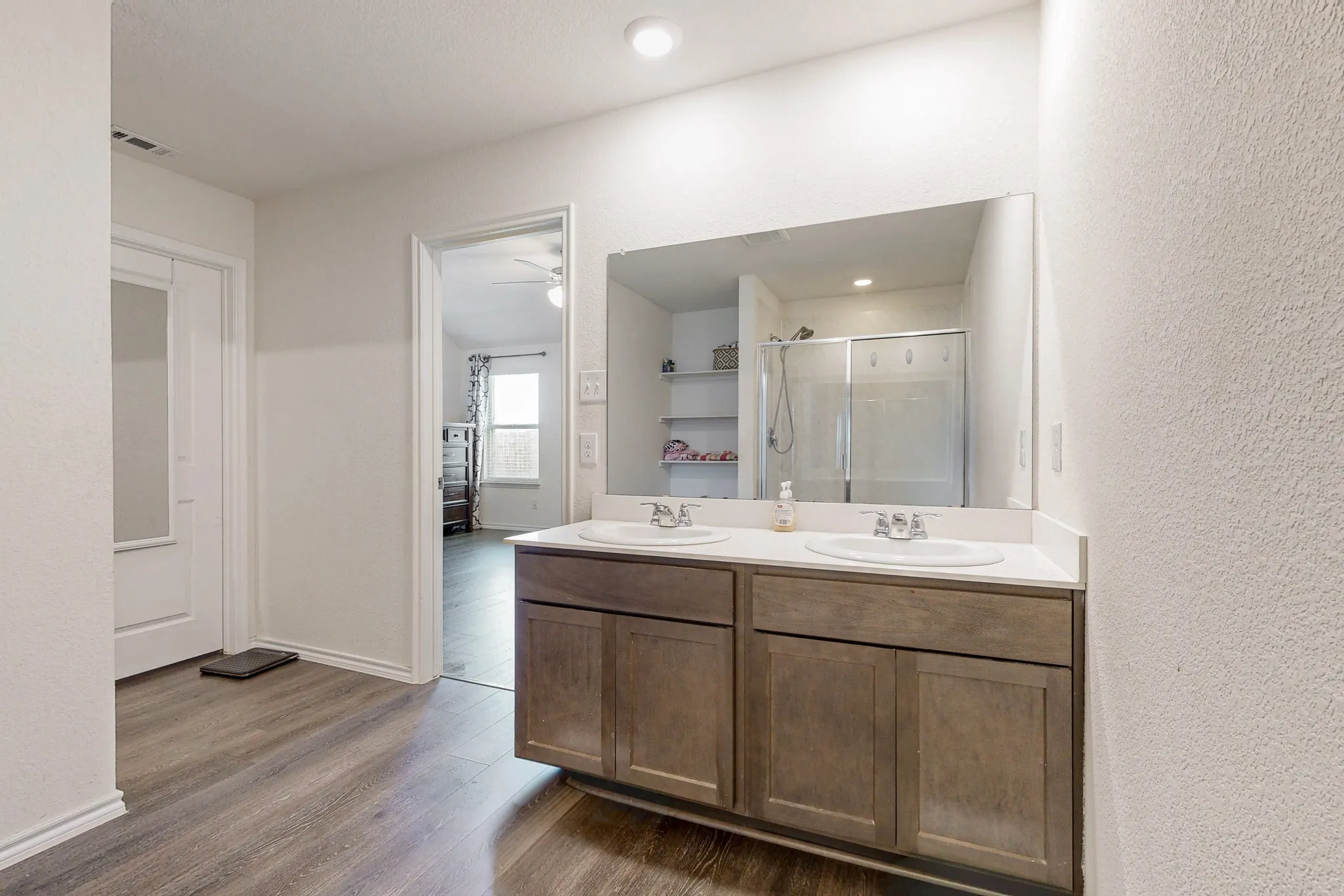 Single Family Residence For Rent in Collin County , 1114 Emerald Gate Drive, Princeton, Texas 75407, 4 Bedroom, 2 Bathroom, 2 Garage spaces, 2,014 Sqft, built in 2022, mls#21285562, Real Estate Agent in Princeton, Homes For Rent in Collin county, Homes For Rent in Princeton, Realtor in Princeton Texas, Real Estate Brokerage Independent Realty Texas, Luminita Cordes Realtor