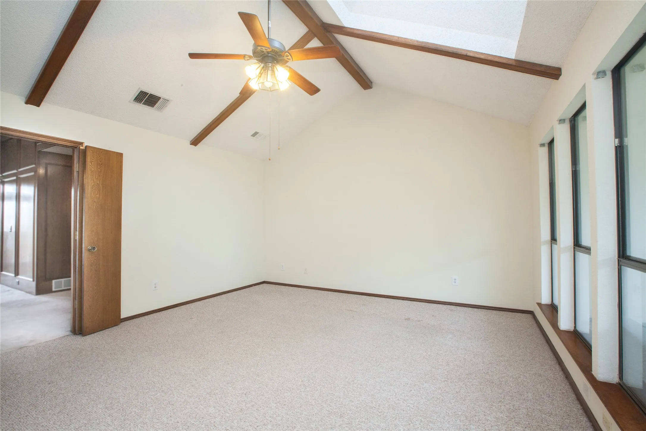 Single Family Residence For Sale in Collin County , 1409 Geneva Lane, Plano, Texas 75075, 4 Bedroom, 2 Bathroom, 2 Garage spaces, 2,420 Sqft, built in 1983, mls#21315525, Real Estate Agent in Plano, Homes For Sale in Collin county, Homes For Sale in Plano, Realtor in Plano Texas, Real Estate Brokerage Independent Realty Texas, Luminita Cordes Realtor