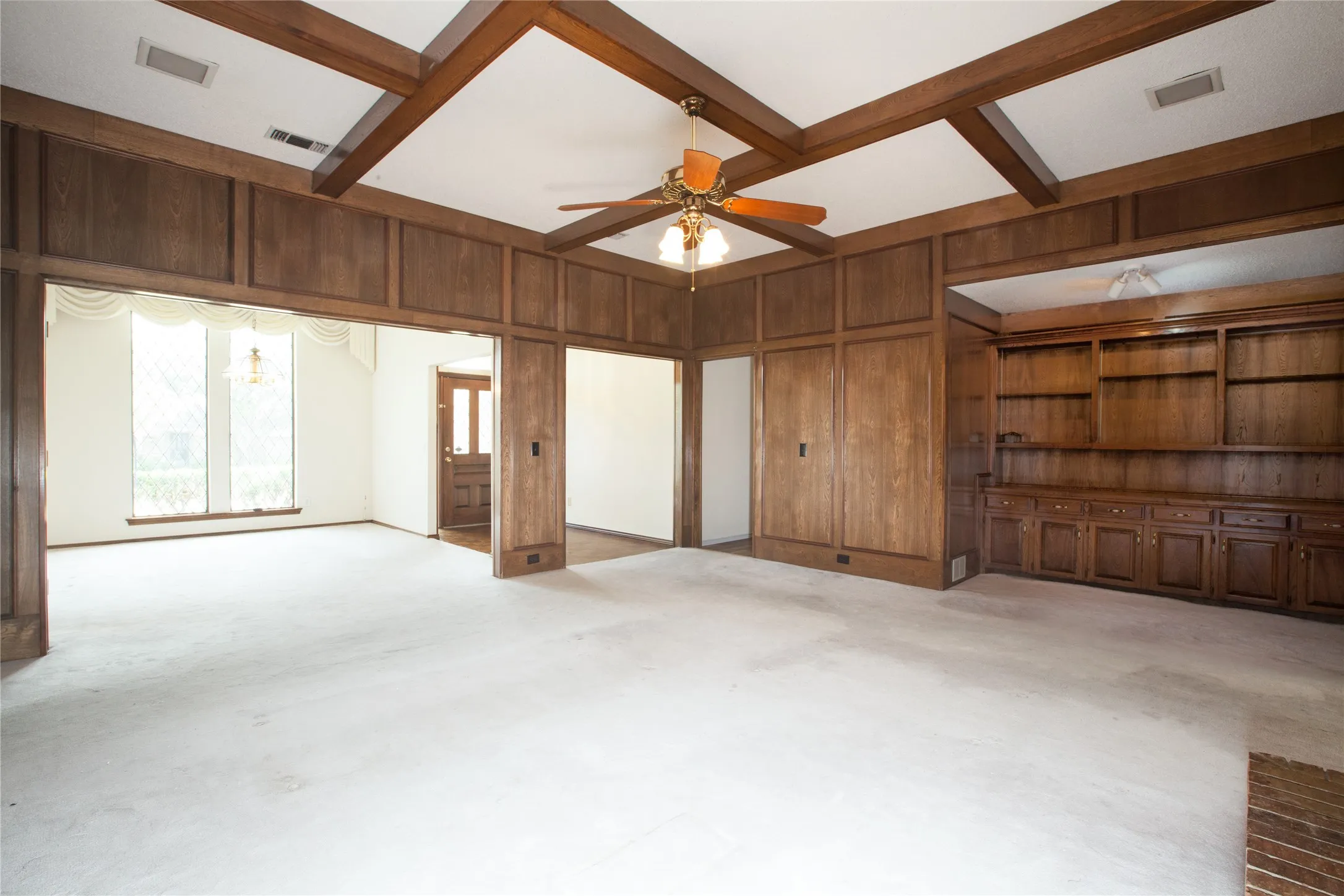 Single Family Residence For Sale in Collin County , 1409 Geneva Lane, Plano, Texas 75075, 4 Bedroom, 2 Bathroom, 2 Garage spaces, 2,420 Sqft, built in 1983, mls#21315525, Real Estate Agent in Plano, Homes For Sale in Collin county, Homes For Sale in Plano, Realtor in Plano Texas, Real Estate Brokerage Independent Realty Texas, Luminita Cordes Realtor
