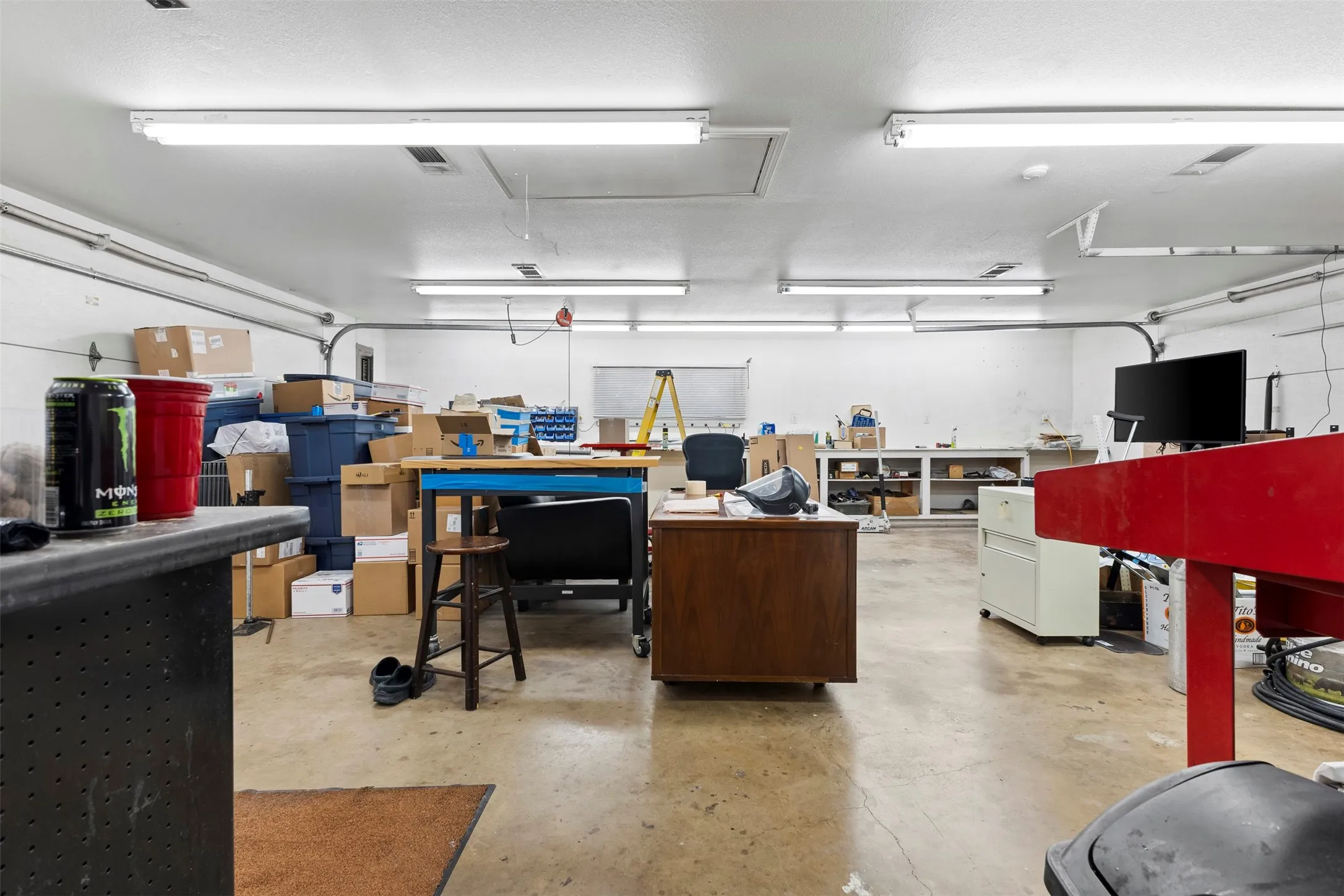 HVAC Garage