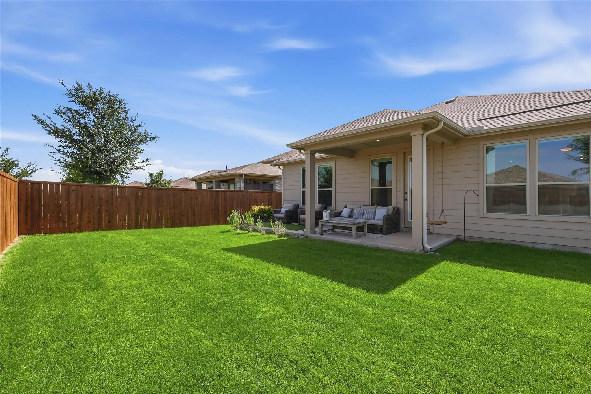 Single Family Residence For Sale in Denton County , 2609 Wayne Avenue, Aubrey, Texas 76227, 4 Bedroom, 2 Bathroom, 2 Garage spaces, 2,127 Sqft, built in 2019, mls#21315555, Real Estate Agent in Aubrey, Homes For Sale in Denton county, Homes For Sale in Aubrey, Realtor in Aubrey Texas, Real Estate Brokerage Independent Realty Texas, Luminita Cordes Realtor