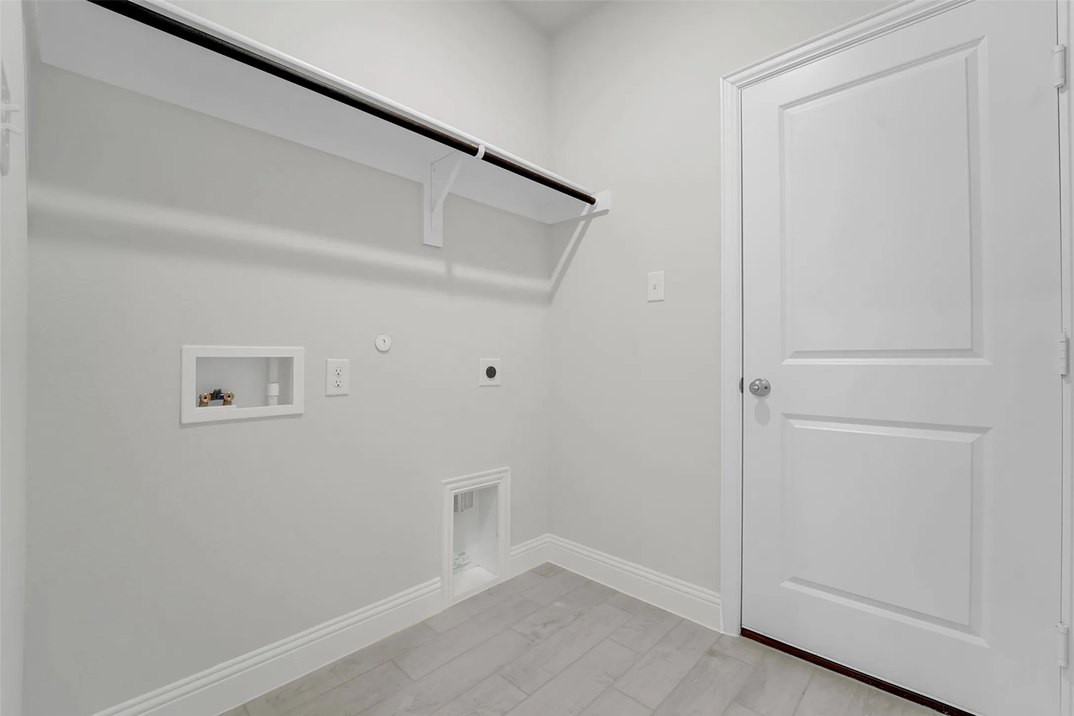 Single Family Residence For Sale in Collin County , 2901 Cantoni Creek, Princeton, Texas 75407, 4 Bedroom, 2 Bathroom, 2 Garage spaces, 1,992 Sqft, built in 2024, Price $315,000, mls#21315529, Real Estate Agent in Princeton, Homes For Sale in Collin county, Homes For Sale in Princeton, Realtor in Princeton Texas, Real Estate Brokerage Independent Realty Texas, Luminita Cordes Realtor