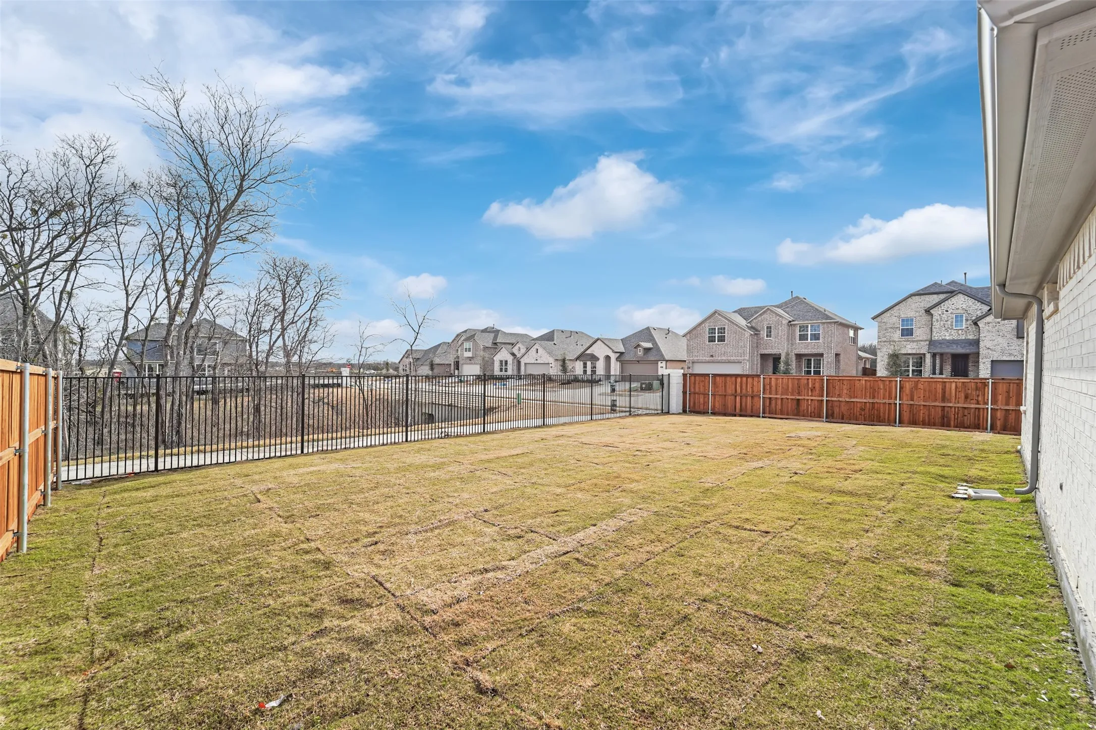 Single Family Residence For Sale in Collin County , 2901 Cantoni Creek, Princeton, Texas 75407, 4 Bedroom, 2 Bathroom, 2 Garage spaces, 1,992 Sqft, built in 2024, Price $315,000, mls#21315529, Real Estate Agent in Princeton, Homes For Sale in Collin county, Homes For Sale in Princeton, Realtor in Princeton Texas, Real Estate Brokerage Independent Realty Texas, Luminita Cordes Realtor