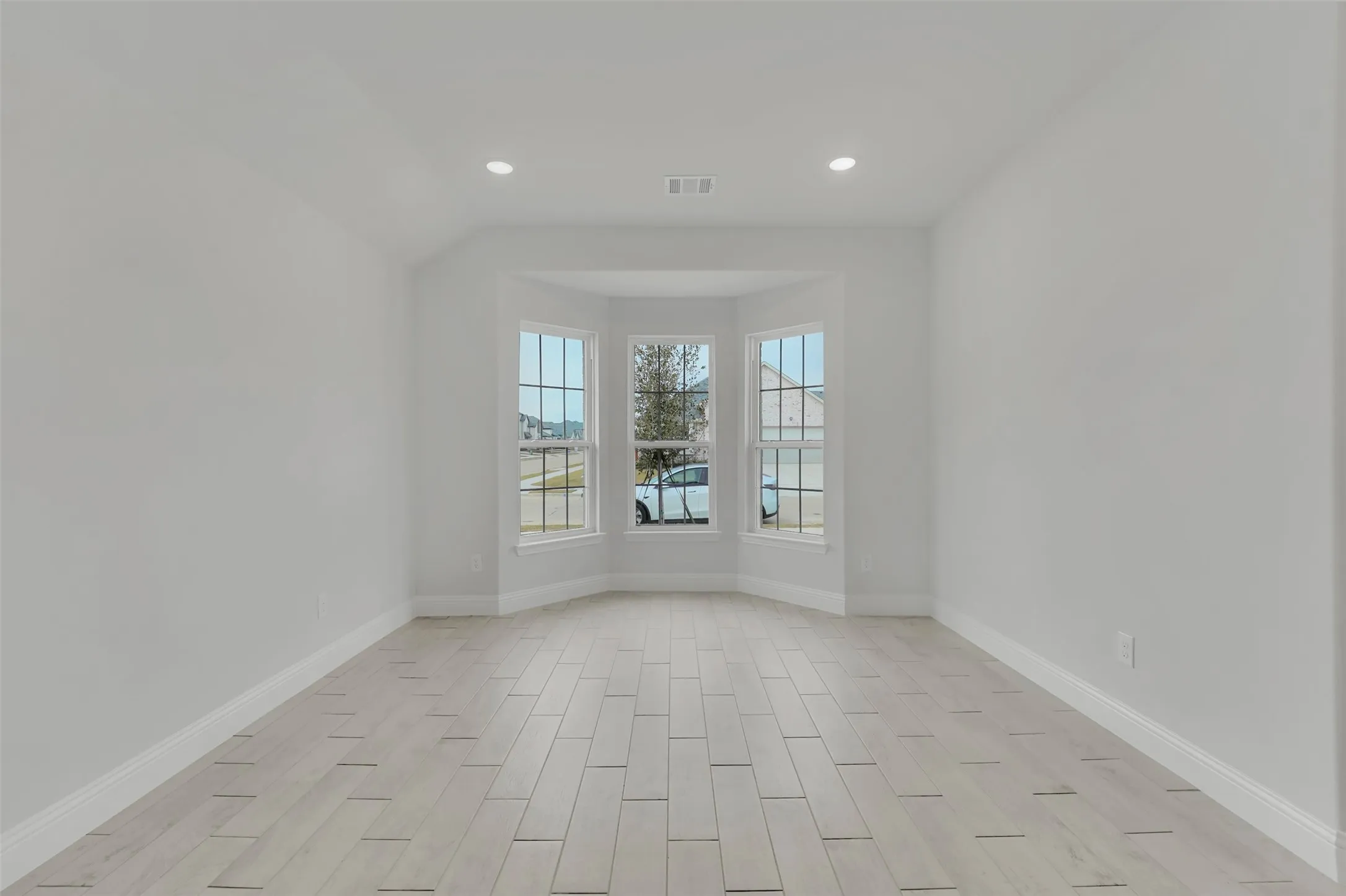 Single Family Residence For Sale in Collin County , 2901 Cantoni Creek, Princeton, Texas 75407, 4 Bedroom, 2 Bathroom, 2 Garage spaces, 1,992 Sqft, built in 2024, Price $315,000, mls#21315529, Real Estate Agent in Princeton, Homes For Sale in Collin county, Homes For Sale in Princeton, Realtor in Princeton Texas, Real Estate Brokerage Independent Realty Texas, Luminita Cordes Realtor