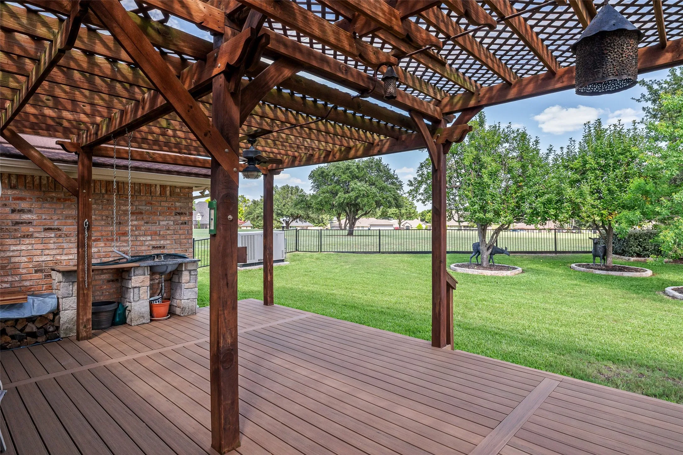 Single Family Residence For Sale in Hood County , 6303 Dulcito Court, Granbury, Texas 76049, 3 Bedrooms, 4 Bathrooms, 3 Garage spaces, 2,566 Sqft, built in 1994, Price $540,000, mls#21314784, Real Estate Agent in Granbury, Homes For Sale in Hood county, Homes For Sale in Granbury, Realtor in Granbury Texas, Real Estate Brokerage Independent Realty Texas, Luminita Cordes Realtor
