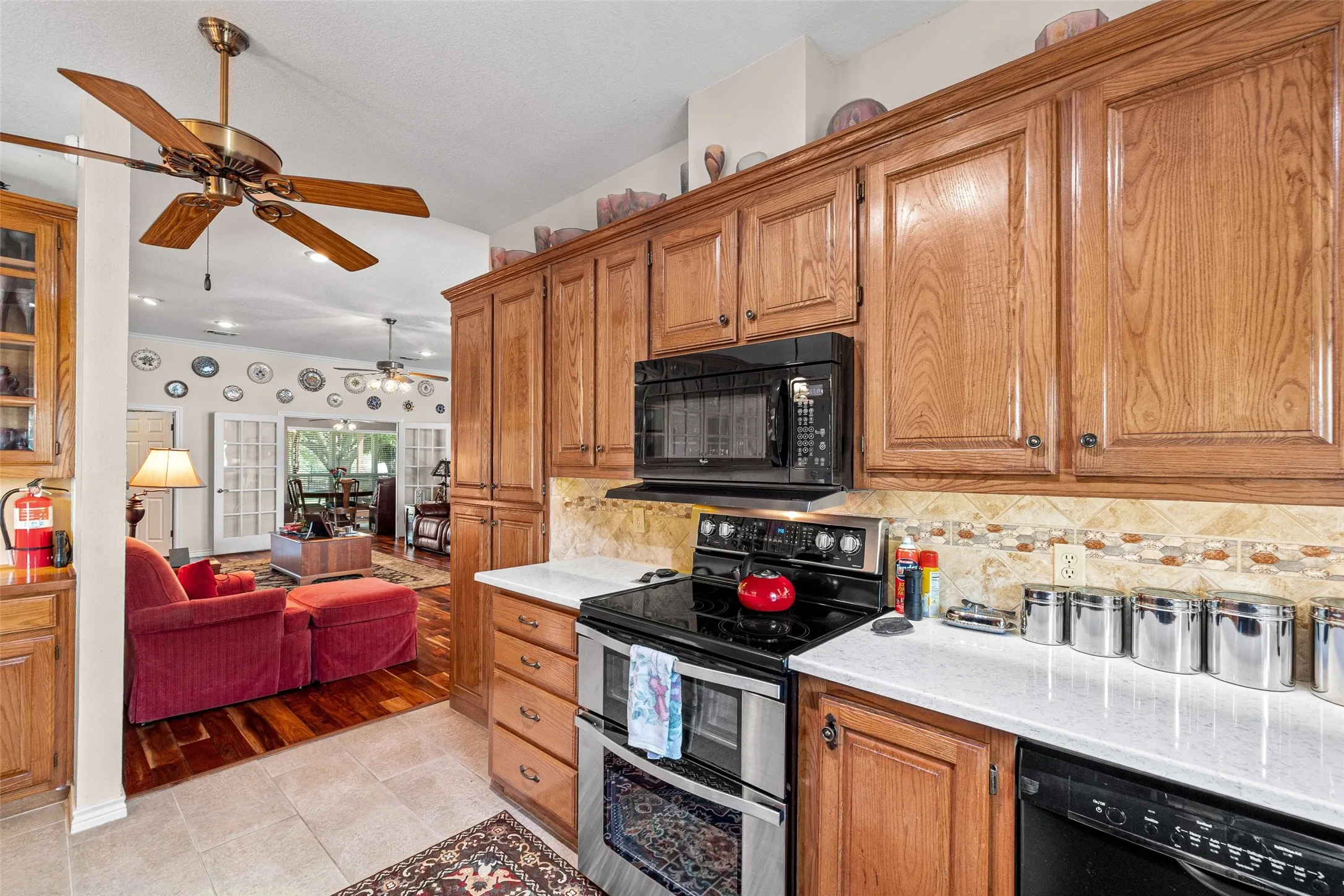 Single Family Residence For Sale in Hood County , 6303 Dulcito Court, Granbury, Texas 76049, 3 Bedrooms, 4 Bathrooms, 3 Garage spaces, 2,566 Sqft, built in 1994, Price $540,000, mls#21314784, Real Estate Agent in Granbury, Homes For Sale in Hood county, Homes For Sale in Granbury, Realtor in Granbury Texas, Real Estate Brokerage Independent Realty Texas, Luminita Cordes Realtor