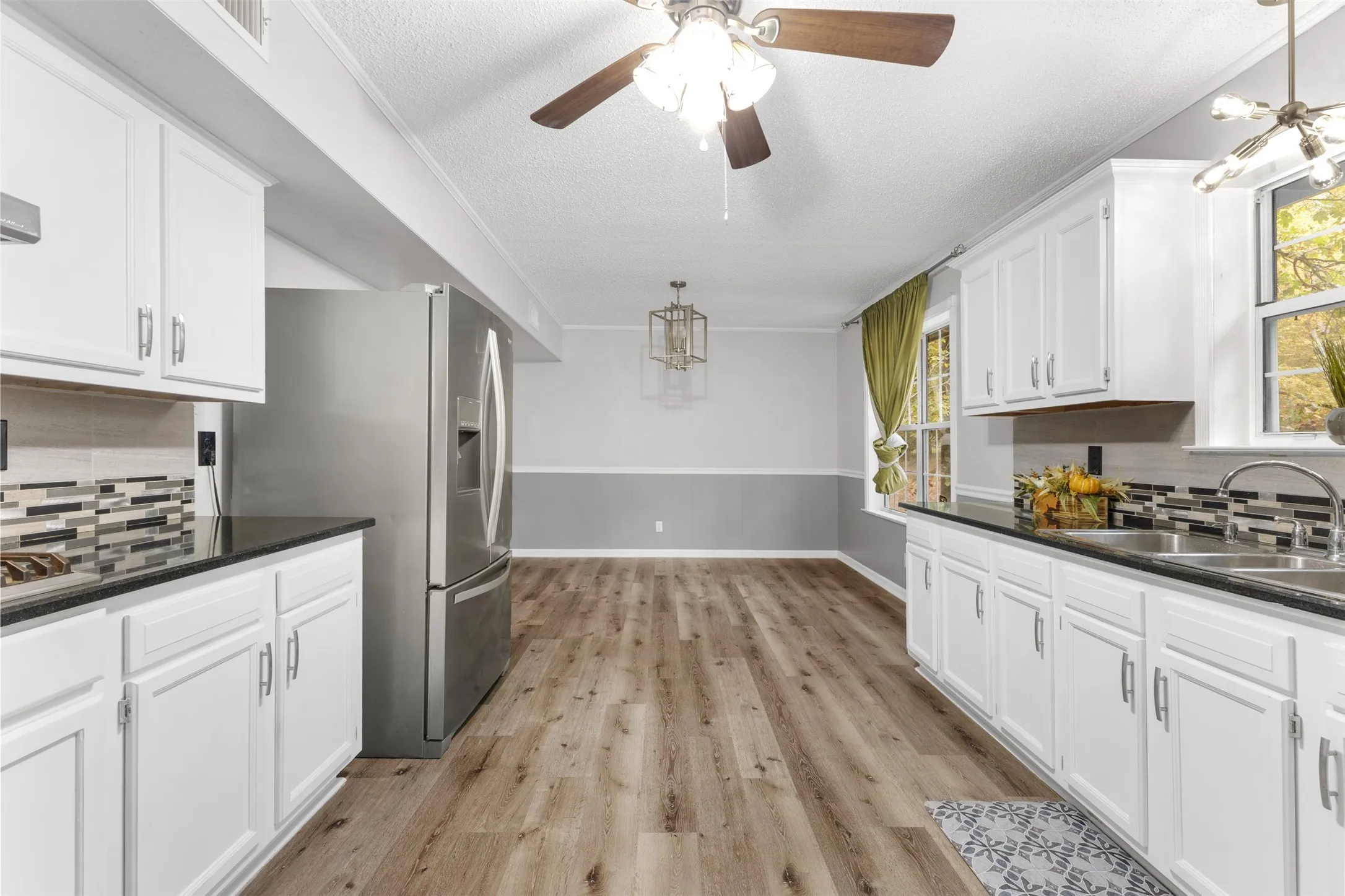 Single Family Residence For Sale in Franklin (TX) County , 109 King Lyle Road, Scroggins, Texas 75480, 2 Bedrooms, 2 Bathrooms, Garage spaces, 1,500 Sqft, built in 1996, Price $299,000, mls#21262547, Real Estate Agent in Scroggins, Homes For Sale in Franklin (TX) county, Homes For Sale in Scroggins, Realtor in Scroggins Texas, Real Estate Brokerage Independent Realty Texas, Luminita Cordes Realtor