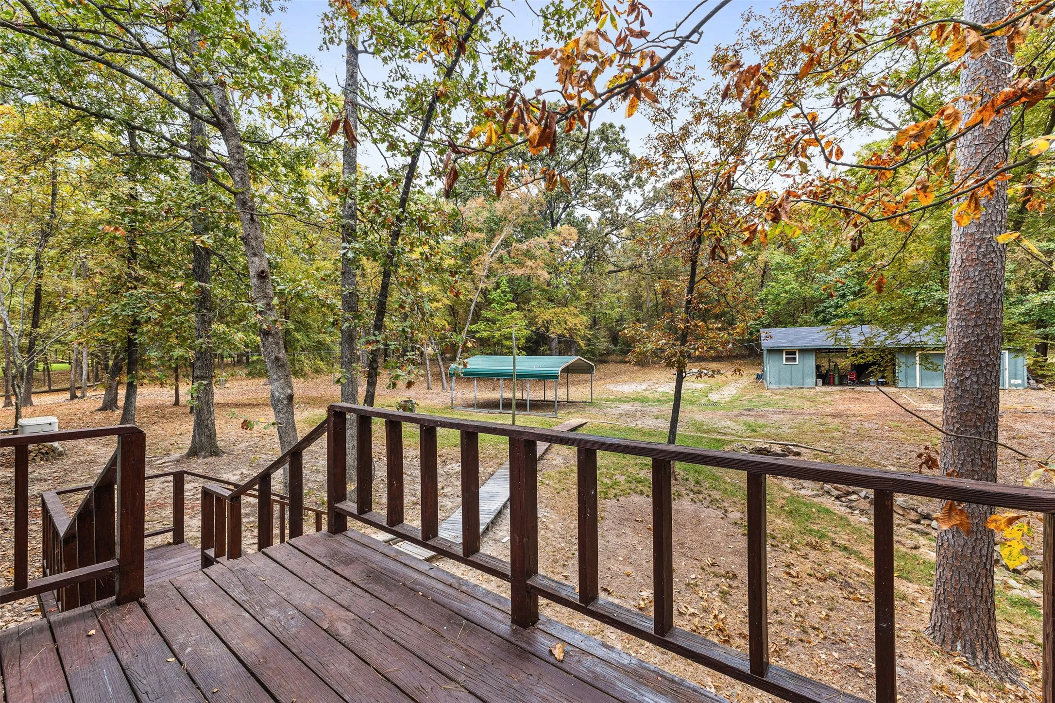 Single Family Residence For Sale in Franklin (TX) County , 109 King Lyle Road, Scroggins, Texas 75480, 2 Bedrooms, 2 Bathrooms, Garage spaces, 1,500 Sqft, built in 1996, Price $299,000, mls#21262547, Real Estate Agent in Scroggins, Homes For Sale in Franklin (TX) county, Homes For Sale in Scroggins, Realtor in Scroggins Texas, Real Estate Brokerage Independent Realty Texas, Luminita Cordes Realtor