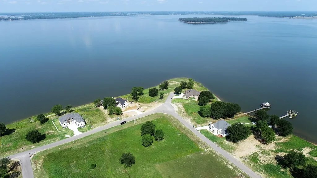 Unimproved Land For Sale in Kaufman County , 551 Shoreline Drive, Mabank, Texas 75143, 0, 0, Garage spaces, 0 Sqft, built in 0, mls#21315575, Real Estate Agent in Mabank, Homes For Sale in Kaufman county, Homes For Sale in Mabank, Realtor in Mabank Texas, Real Estate Brokerage Independent Realty Texas, Luminita Cordes Realtor