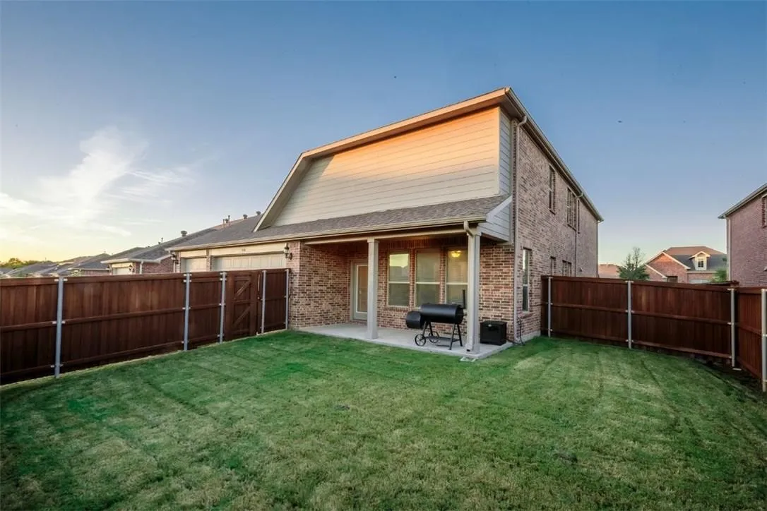 Single Family Residence For Sale in Collin County , 1041 Blanco Drive, Allen, Texas 75013, 5 Bedroom, 4 Bathroom, 3 Garage spaces, 4,141 Sqft, built in 2011, mls#21269164, Real Estate Agent in Allen, Homes For Sale in Collin county, Homes For Sale in Allen, Realtor in Allen Texas, Real Estate Brokerage Independent Realty Texas, Luminita Cordes Realtor