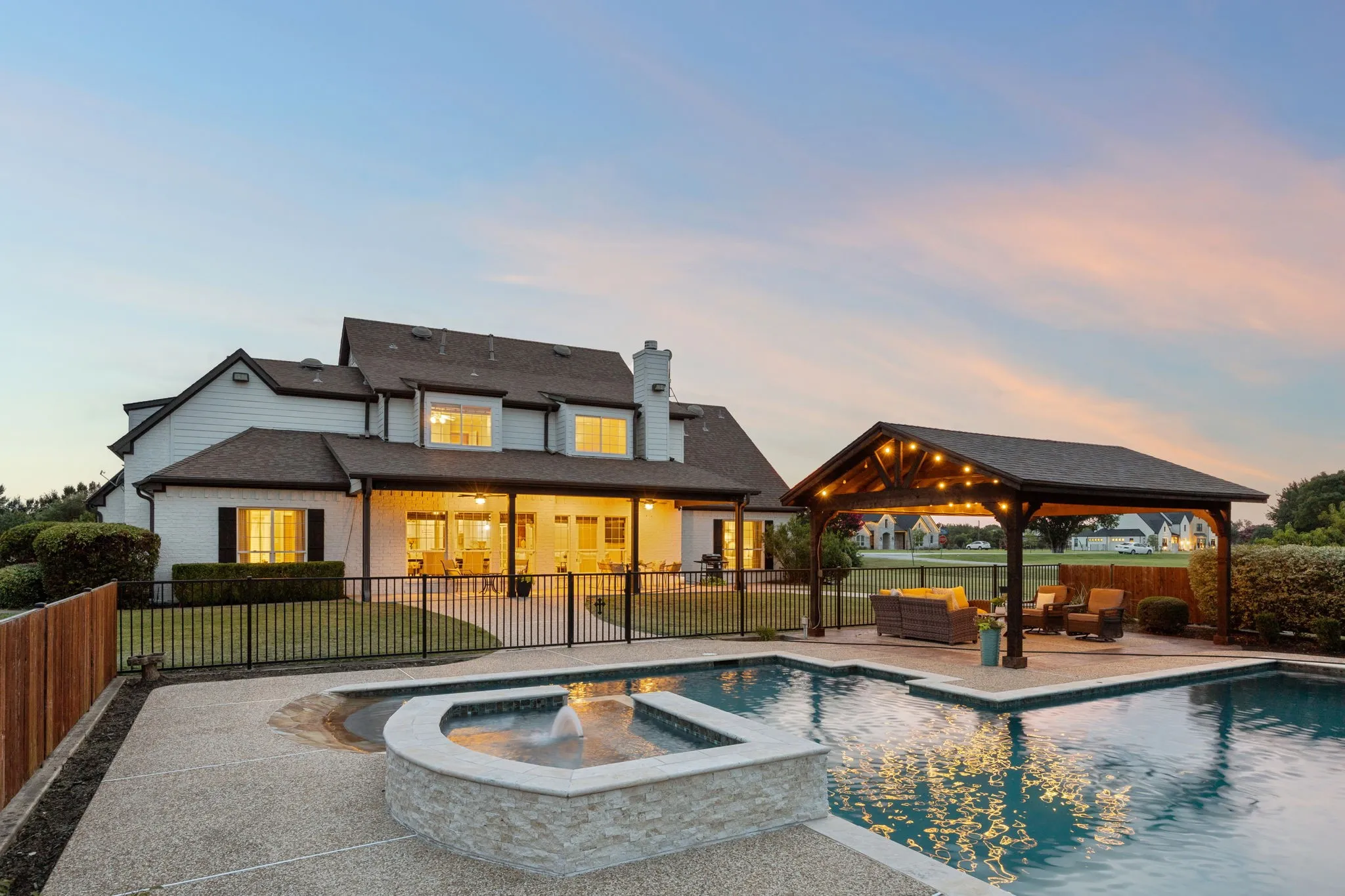 Spend lots of quality family time enjoying the pool, land and sunsets.