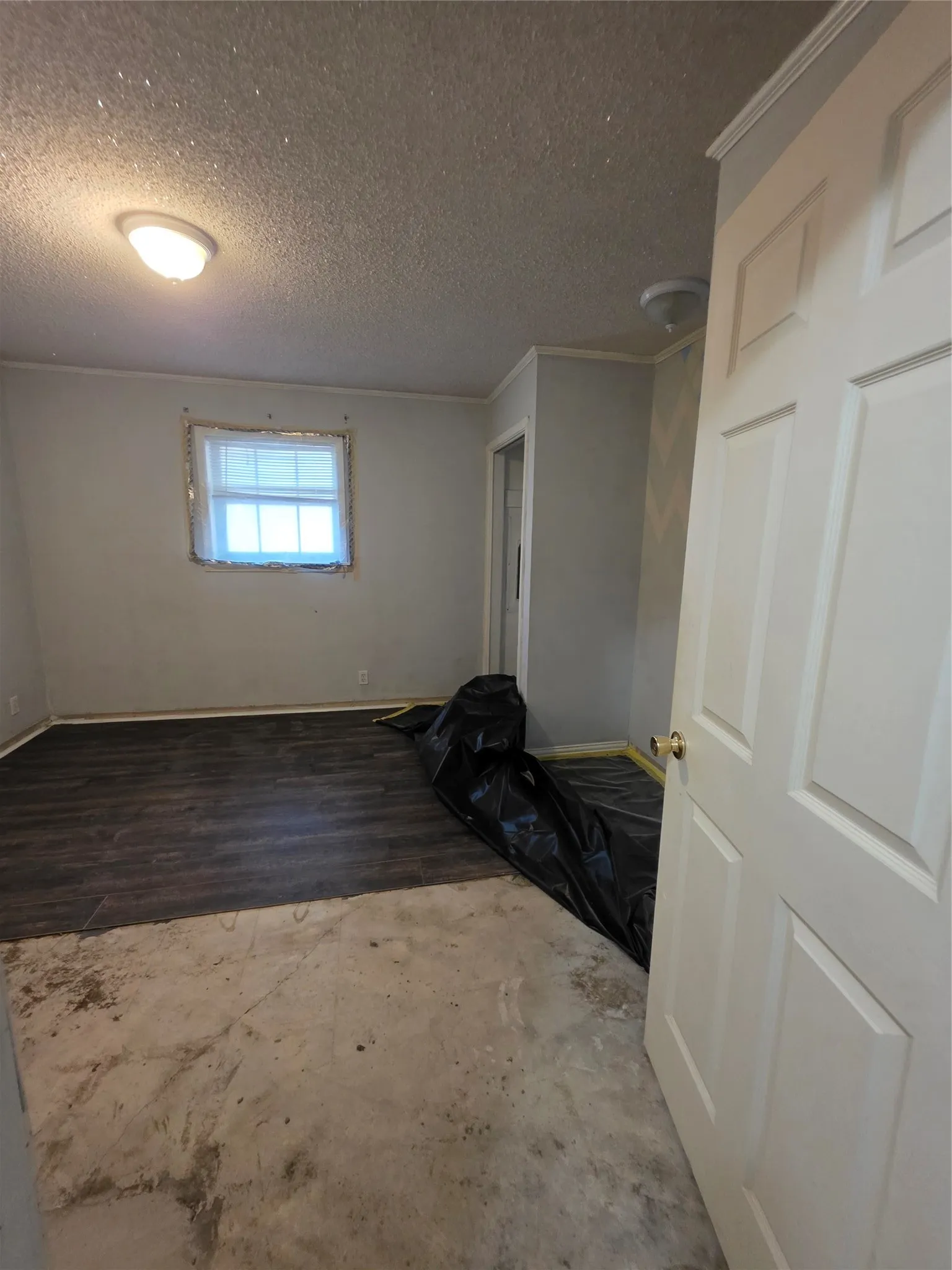 Single Family Residence For Sale in Navarro County , 204 Fordyce Street, Barry, Texas 75102, 3 Bedroom, 2 Bathroom, 2 Garage spaces, 1,847 Sqft, built in 1977, mls#21315556, Real Estate Agent in Barry, Homes For Sale in Navarro county, Homes For Sale in Barry, Realtor in Barry Texas, Real Estate Brokerage Independent Realty Texas, Luminita Cordes Realtor