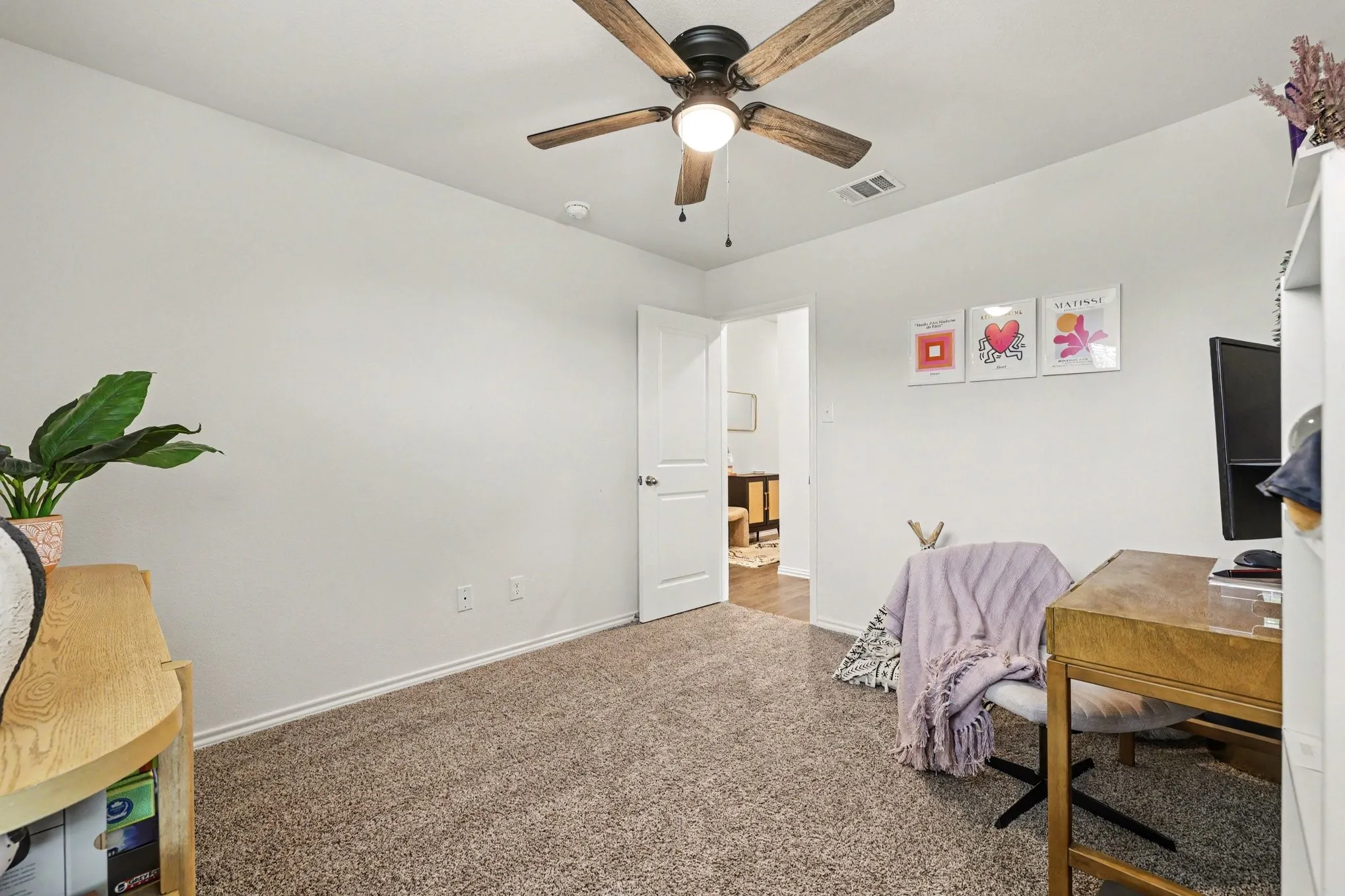 Single Family Residence For Sale in Collin County , 711 Cultivator Court, Josephine, Texas 75189, 3 Bedroom, 2 Bathroom, 2 Garage spaces, 1,449 Sqft, built in 2021, Price $262,995, mls#21313980, Real Estate Agent in Josephine, Homes For Sale in Collin county, Homes For Sale in Josephine, Realtor in Josephine Texas, Real Estate Brokerage Independent Realty Texas, Luminita Cordes Realtor