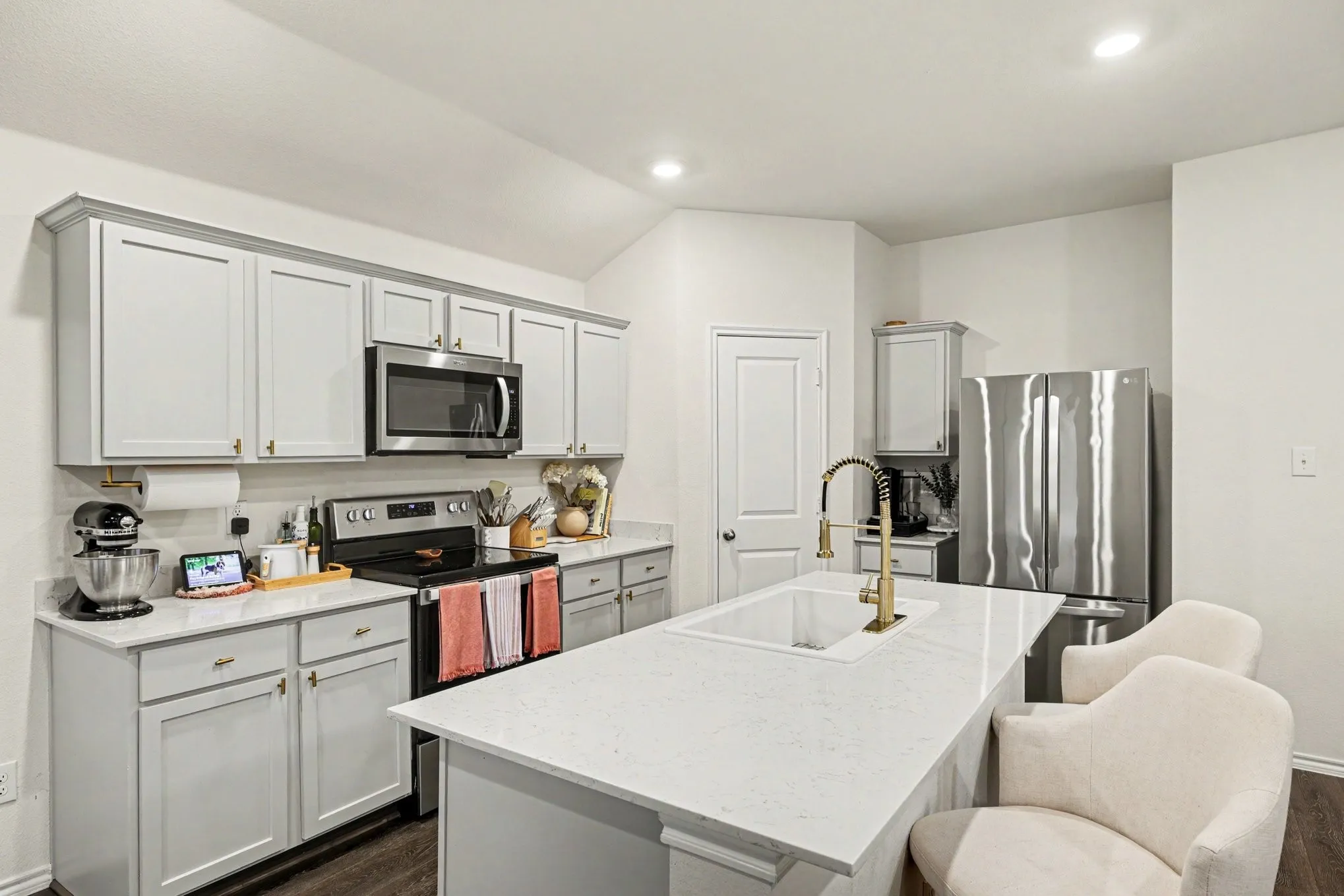 Single Family Residence For Sale in Collin County , 711 Cultivator Court, Josephine, Texas 75189, 3 Bedroom, 2 Bathroom, 2 Garage spaces, 1,449 Sqft, built in 2021, Price $262,995, mls#21313980, Real Estate Agent in Josephine, Homes For Sale in Collin county, Homes For Sale in Josephine, Realtor in Josephine Texas, Real Estate Brokerage Independent Realty Texas, Luminita Cordes Realtor