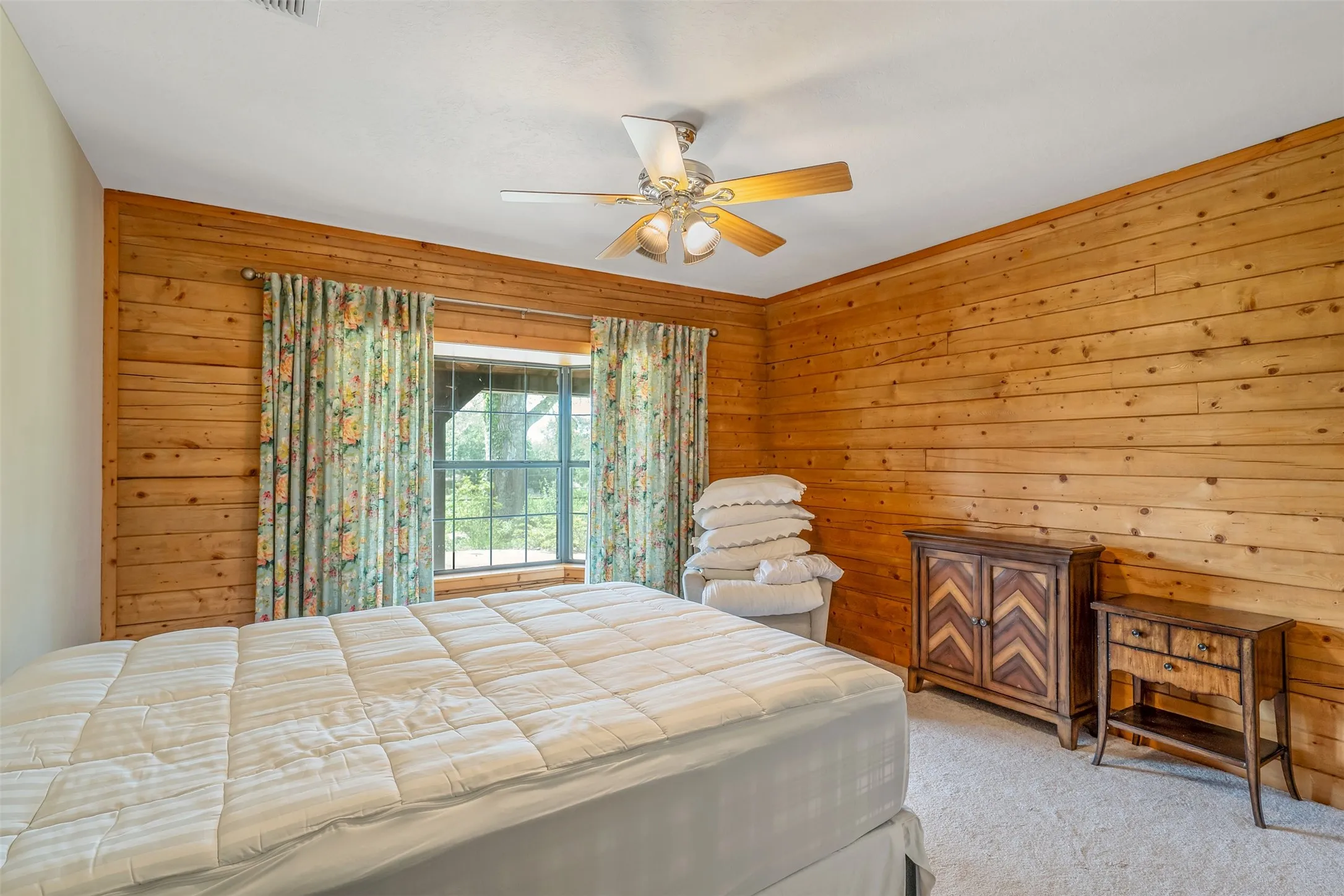 Ranch For Sale in Smith County , 15753 COUNTY ROAD 223, Tyler, Texas 75707, 0, 0, Garage spaces, 0 Sqft, built in 2001, mls#21315632, Real Estate Agent in Tyler, Homes For Sale in Smith county, Homes For Sale in Tyler, Realtor in Tyler Texas, Real Estate Brokerage Independent Realty Texas, Luminita Cordes Realtor