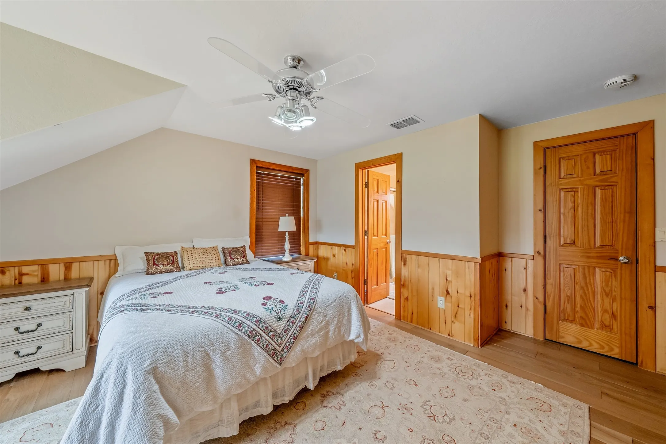 Ranch For Sale in Smith County , 15753 COUNTY ROAD 223, Tyler, Texas 75707, 0, 0, Garage spaces, 0 Sqft, built in 2001, mls#21315632, Real Estate Agent in Tyler, Homes For Sale in Smith county, Homes For Sale in Tyler, Realtor in Tyler Texas, Real Estate Brokerage Independent Realty Texas, Luminita Cordes Realtor