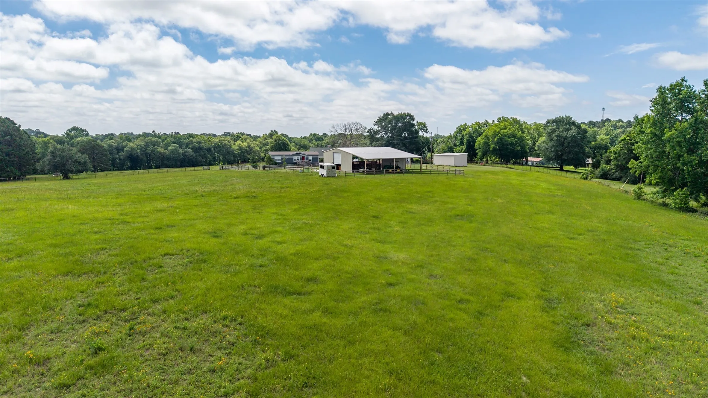 Ranch For Sale in Smith County , 15753 COUNTY ROAD 223, Tyler, Texas 75707, 0, 0, Garage spaces, 0 Sqft, built in 2001, mls#21315632, Real Estate Agent in Tyler, Homes For Sale in Smith county, Homes For Sale in Tyler, Realtor in Tyler Texas, Real Estate Brokerage Independent Realty Texas, Luminita Cordes Realtor