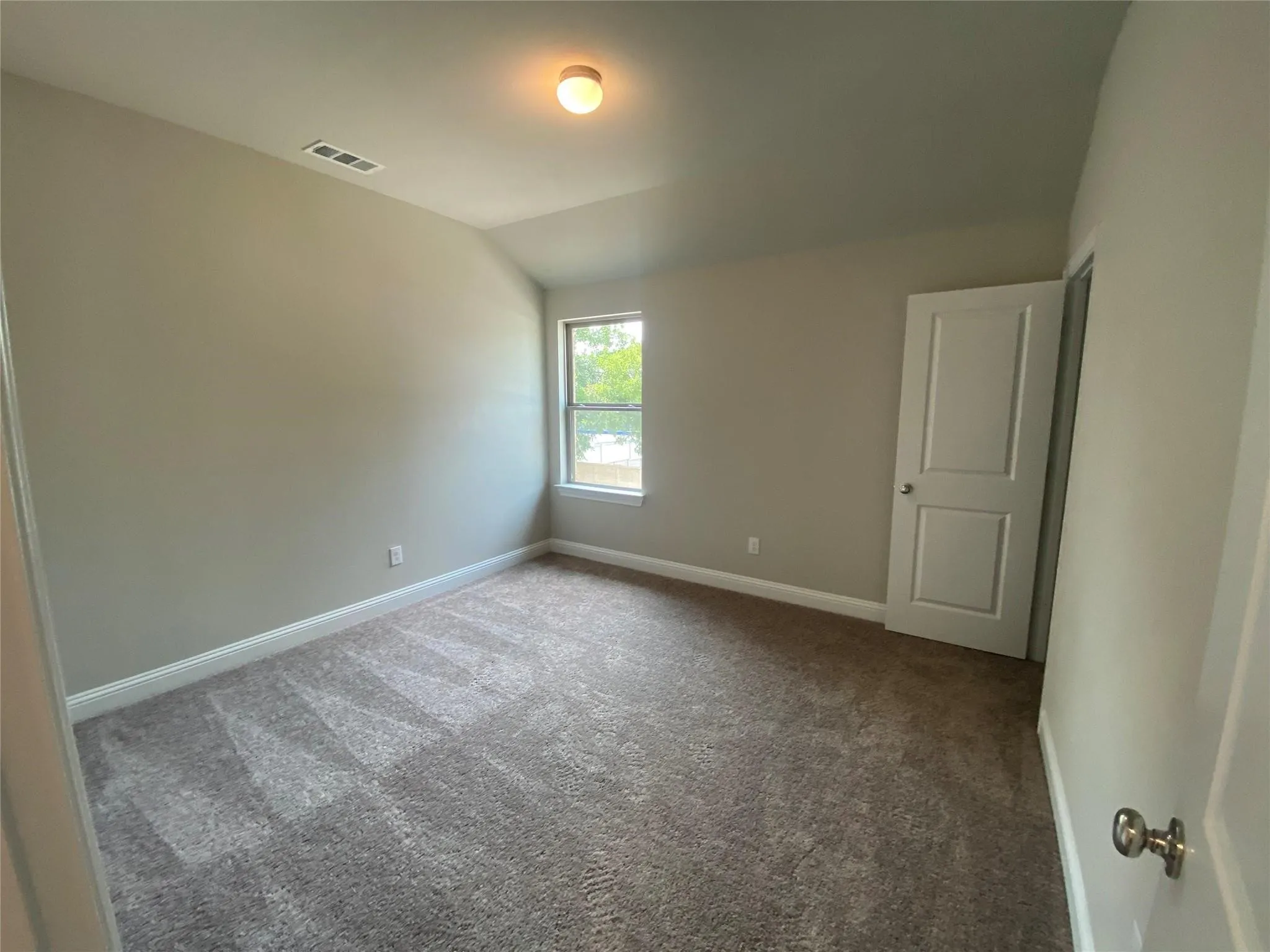 Townhouse For Rent in Tarrant County , 801 Ponds Edge Lane, Euless, Texas 76040, 3 Bedrooms, 3 Bathrooms, 2 Garage spaces, 2,100 Sqft, built in 2021, Price $2,695, mls#21315639, Real Estate Agent in Euless, Homes For Rent in Tarrant county, Homes For Rent in Euless, Realtor in Euless Texas, Real Estate Brokerage Independent Realty Texas, Luminita Cordes Realtor