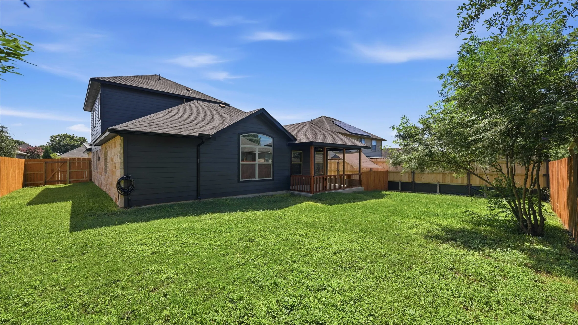 Single Family Residence For Sale in Guadalupe County , 2122 Dragon Trail, New Braunfels, Texas 78130, 5 Bedroom, 3 Bathroom, 2 Garage spaces, 2,648 Sqft, built in 2013, mls#21315636, Real Estate Agent in New Braunfels, Homes For Sale in Guadalupe county, Homes For Sale in New Braunfels, Realtor in New Braunfels Texas, Real Estate Brokerage Independent Realty Texas, Luminita Cordes Realtor