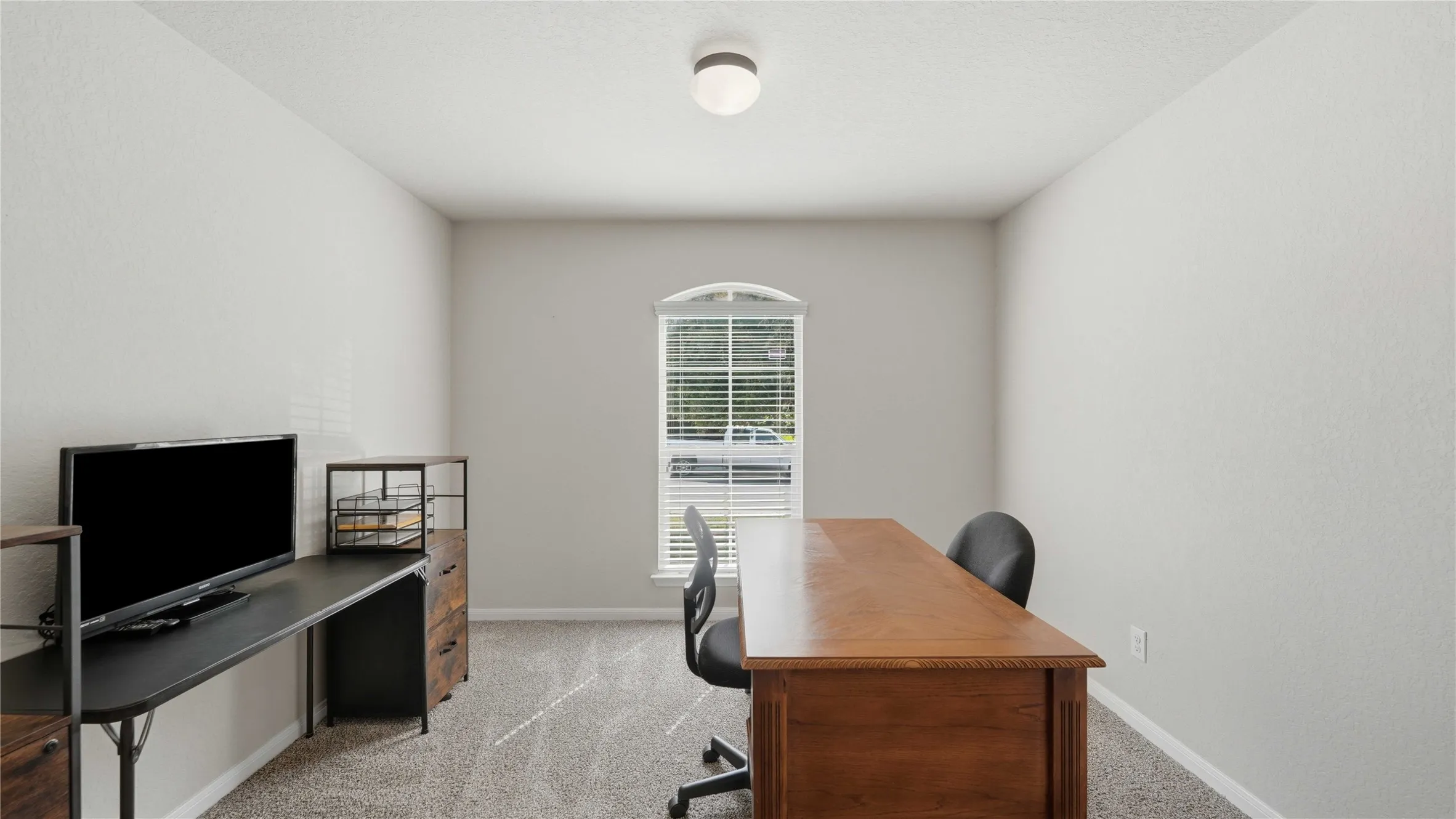 Single Family Residence For Sale in Guadalupe County , 2122 Dragon Trail, New Braunfels, Texas 78130, 5 Bedroom, 3 Bathroom, 2 Garage spaces, 2,648 Sqft, built in 2013, mls#21315636, Real Estate Agent in New Braunfels, Homes For Sale in Guadalupe county, Homes For Sale in New Braunfels, Realtor in New Braunfels Texas, Real Estate Brokerage Independent Realty Texas, Luminita Cordes Realtor