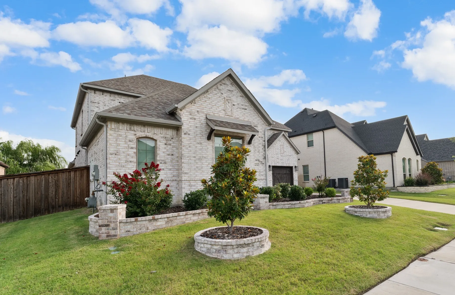 Single Family Residence For Sale in Rockwall County , 616 Windy Ridge Lane, Rockwall, Texas 75087, 5 Bedroom, 5 Bathroom, 3 Garage spaces, 3,788 Sqft, built in 2022, mls#21315606, Real Estate Agent in Rockwall, Homes For Sale in Rockwall county, Homes For Sale in Rockwall, Realtor in Rockwall Texas, Real Estate Brokerage Independent Realty Texas, Luminita Cordes Realtor