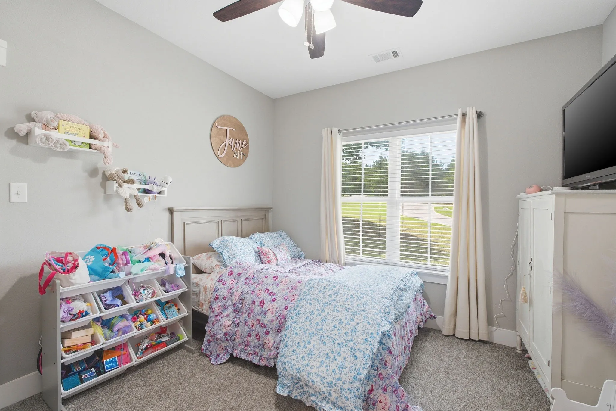 Single Family Residence For Sale in Collin County , 311 Pecan Hollow Circle, Anna, Texas 75409, 3 Bedroom, 2 Bathroom, 2 Garage spaces, 2,314 Sqft, built in 2018, mls#21313101, Real Estate Agent in Anna, Homes For Sale in Collin county, Homes For Sale in Anna, Realtor in Anna Texas, Real Estate Brokerage Independent Realty Texas, Luminita Cordes Realtor