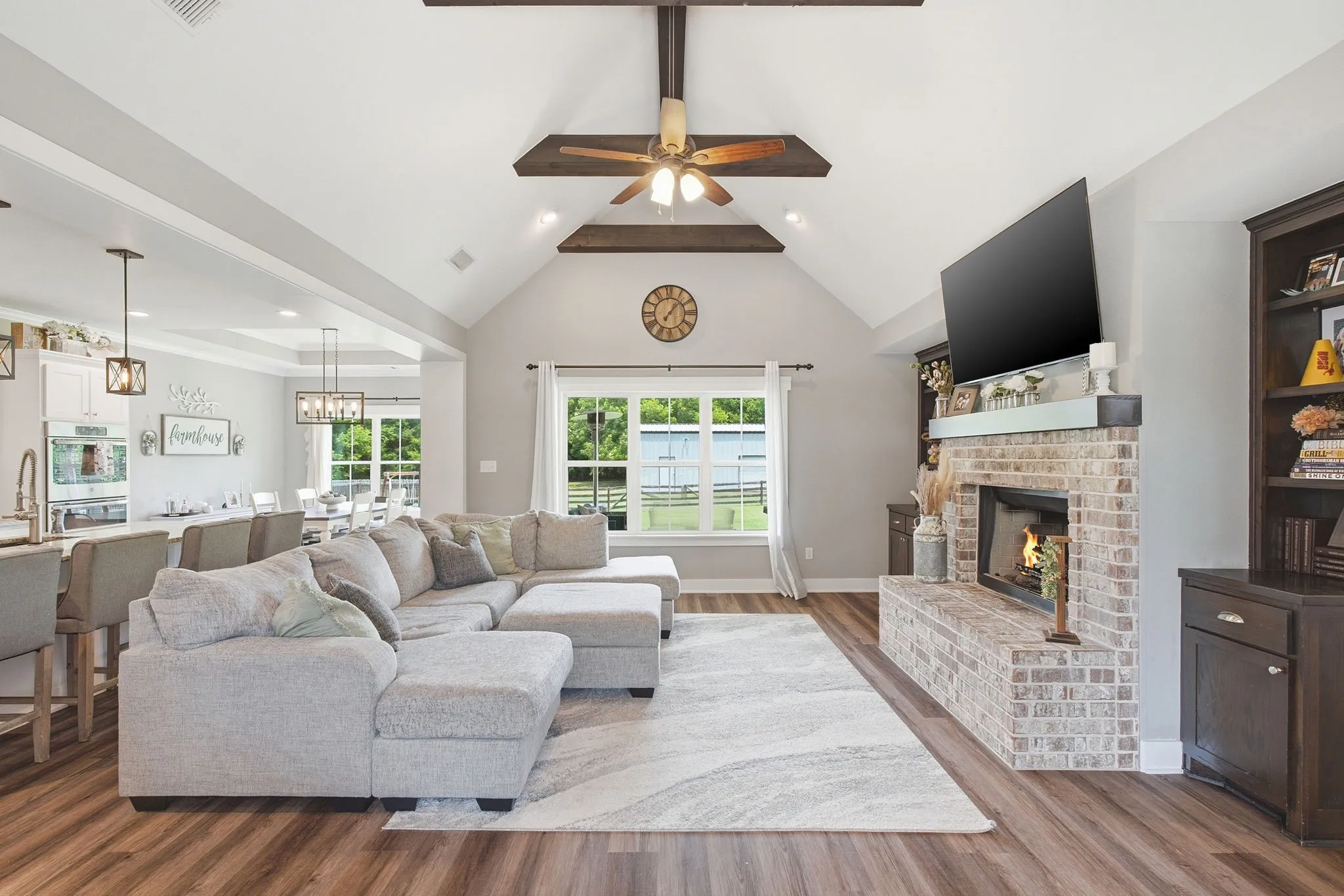 Single Family Residence For Sale in Collin County , 311 Pecan Hollow Circle, Anna, Texas 75409, 3 Bedroom, 2 Bathroom, 2 Garage spaces, 2,314 Sqft, built in 2018, mls#21313101, Real Estate Agent in Anna, Homes For Sale in Collin county, Homes For Sale in Anna, Realtor in Anna Texas, Real Estate Brokerage Independent Realty Texas, Luminita Cordes Realtor