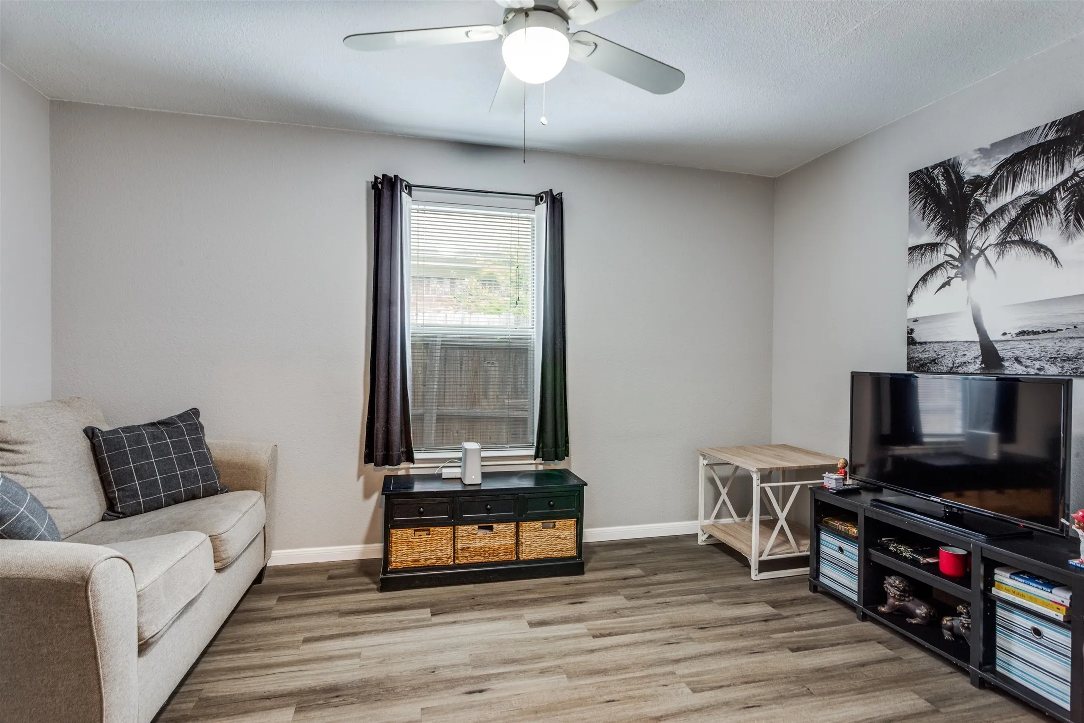 Single Family Residence For Sale in Tarrant County , 10241 Westward Drive, Fort Worth, Texas 76108, 4 Bedroom, 2 Bathroom, 2 Garage spaces, 1,822 Sqft, built in 1995, Price $324,999, mls#21303082, Real Estate Agent in Fort Worth, Homes For Sale in Tarrant county, Homes For Sale in Fort Worth, Realtor in Fort Worth Texas, Real Estate Brokerage Independent Realty Texas, Luminita Cordes Realtor