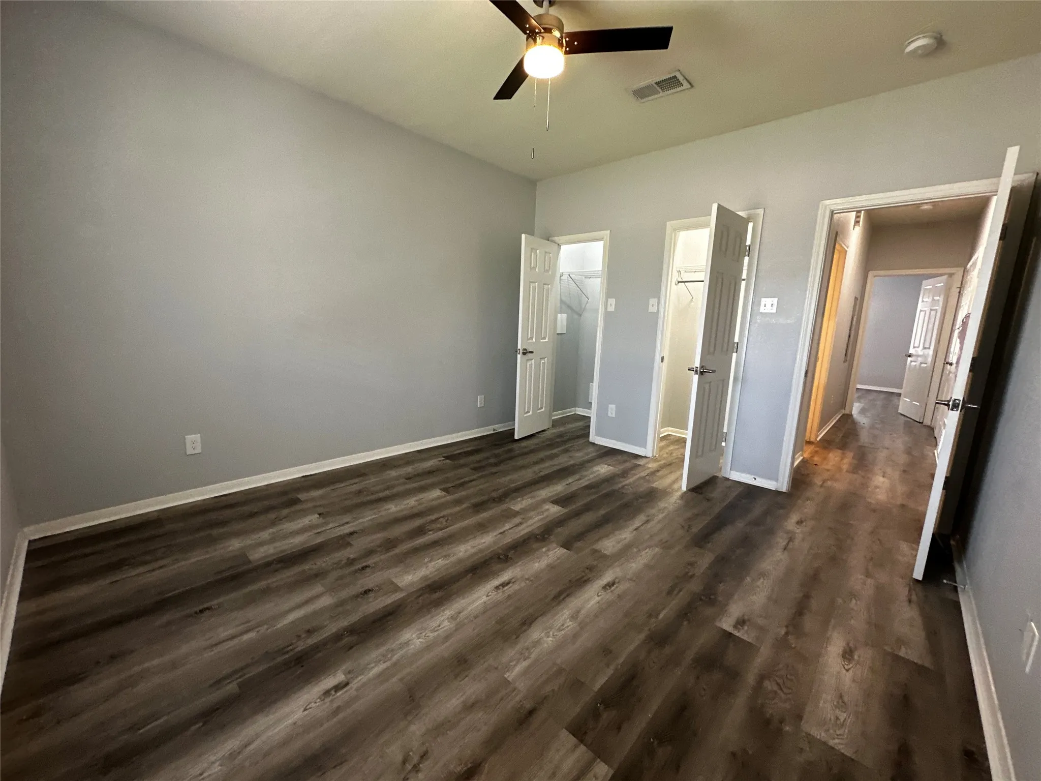 Duplex For Rent in Mc Lennan County , 1500 James Avenue a, Waco, Texas 76706, 4 Bedroom, 4 Bathroom, Garage spaces, 1,680 Sqft, built in 2001, mls#21315706, Real Estate Agent in Waco, Homes For Rent in Mc Lennan county, Homes For Rent in Waco, Realtor in Waco Texas, Real Estate Brokerage Independent Realty Texas, Luminita Cordes Realtor