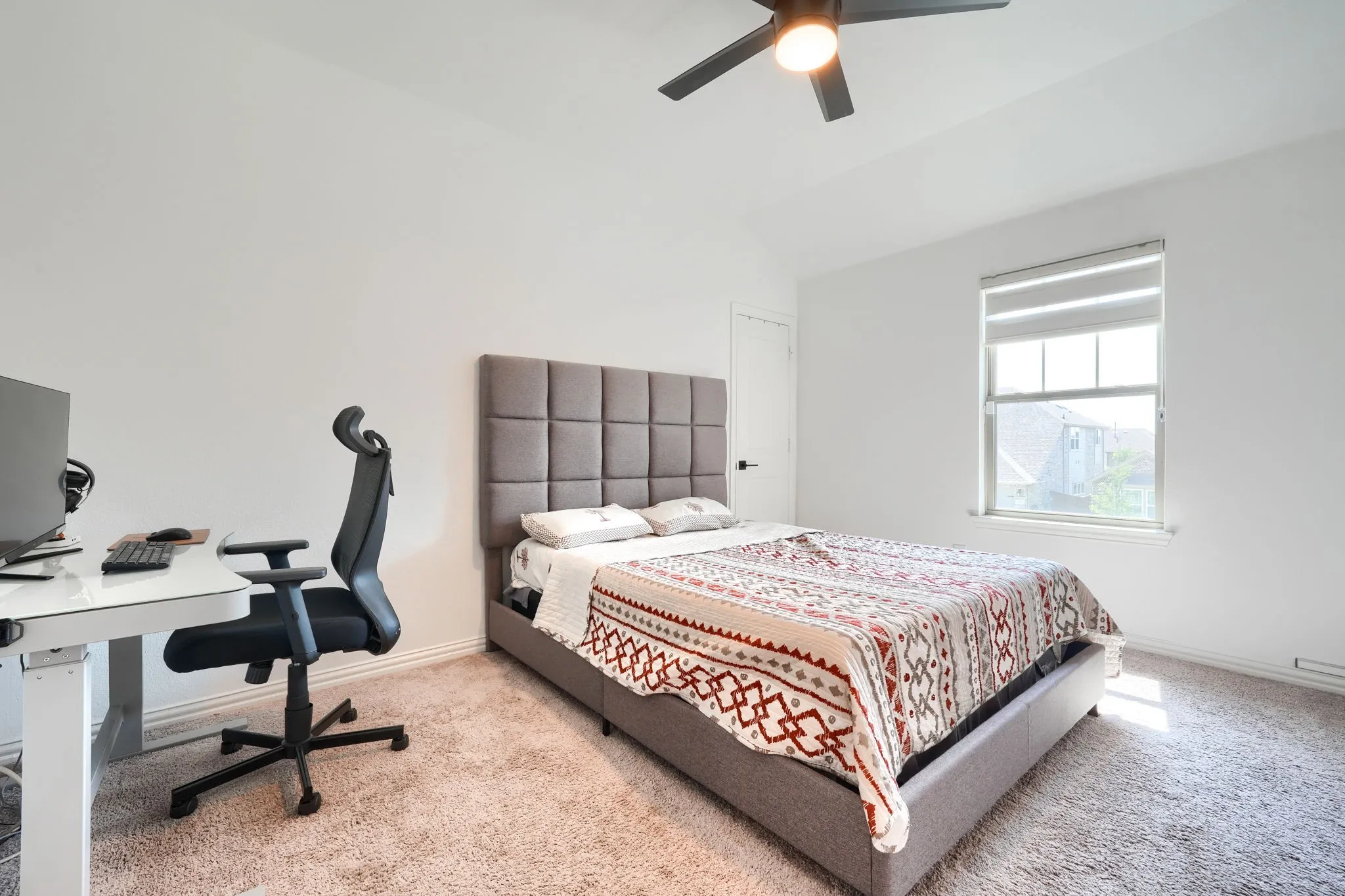 Single Family Residence For Sale in Collin County , 2404 Limestone Lane, Melissa, Texas 75454, 5 Bedroom, 4 Bathroom, 2 Garage spaces, 3,490 Sqft, built in 2023, mls#21312225, Real Estate Agent in Melissa, Homes For Sale in Collin county, Homes For Sale in Melissa, Realtor in Melissa Texas, Real Estate Brokerage Independent Realty Texas, Luminita Cordes Realtor