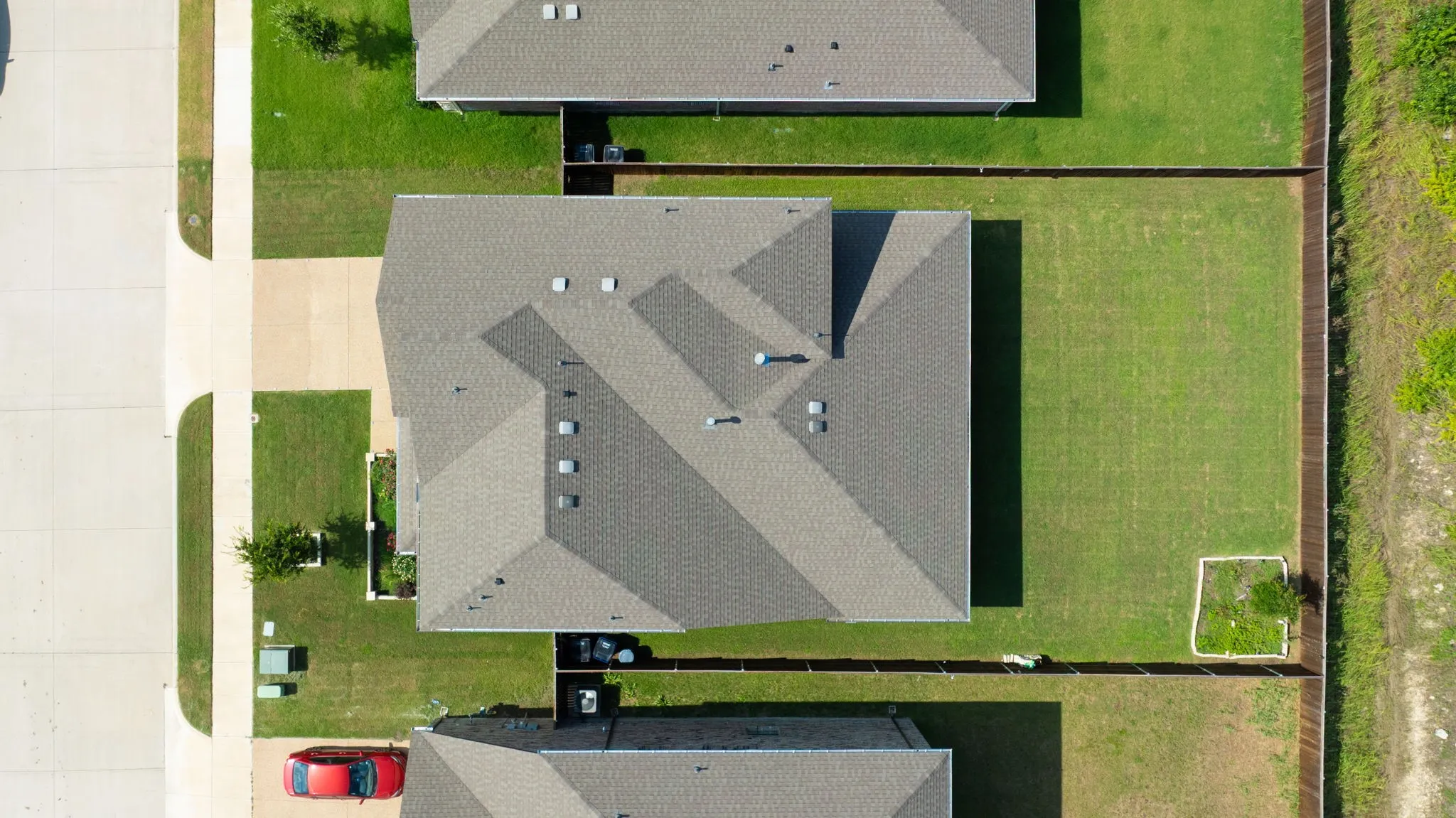 Single Family Residence For Sale in Collin County , 2404 Limestone Lane, Melissa, Texas 75454, 5 Bedroom, 4 Bathroom, 2 Garage spaces, 3,490 Sqft, built in 2023, mls#21312225, Real Estate Agent in Melissa, Homes For Sale in Collin county, Homes For Sale in Melissa, Realtor in Melissa Texas, Real Estate Brokerage Independent Realty Texas, Luminita Cordes Realtor
