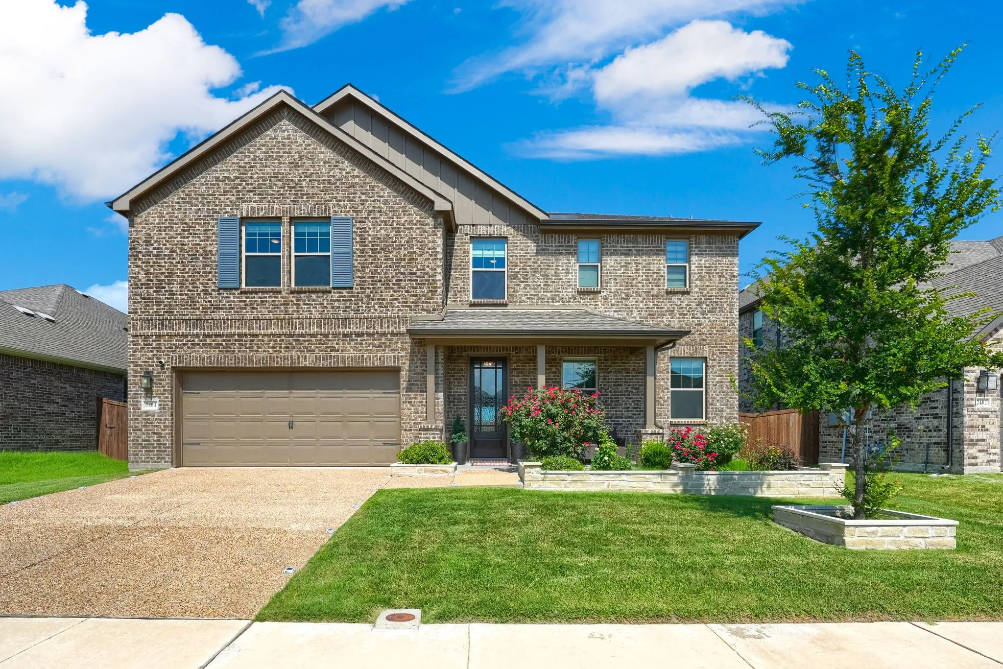 Single Family Residence For Sale in Collin County , 2404 Limestone Lane, Melissa, Texas 75454, 5 Bedroom, 4 Bathroom, 2 Garage spaces, 3,490 Sqft, built in 2023, mls#21312225, Real Estate Agent in Melissa, Homes For Sale in Collin county, Homes For Sale in Melissa, Realtor in Melissa Texas, Real Estate Brokerage Independent Realty Texas, Luminita Cordes Realtor
