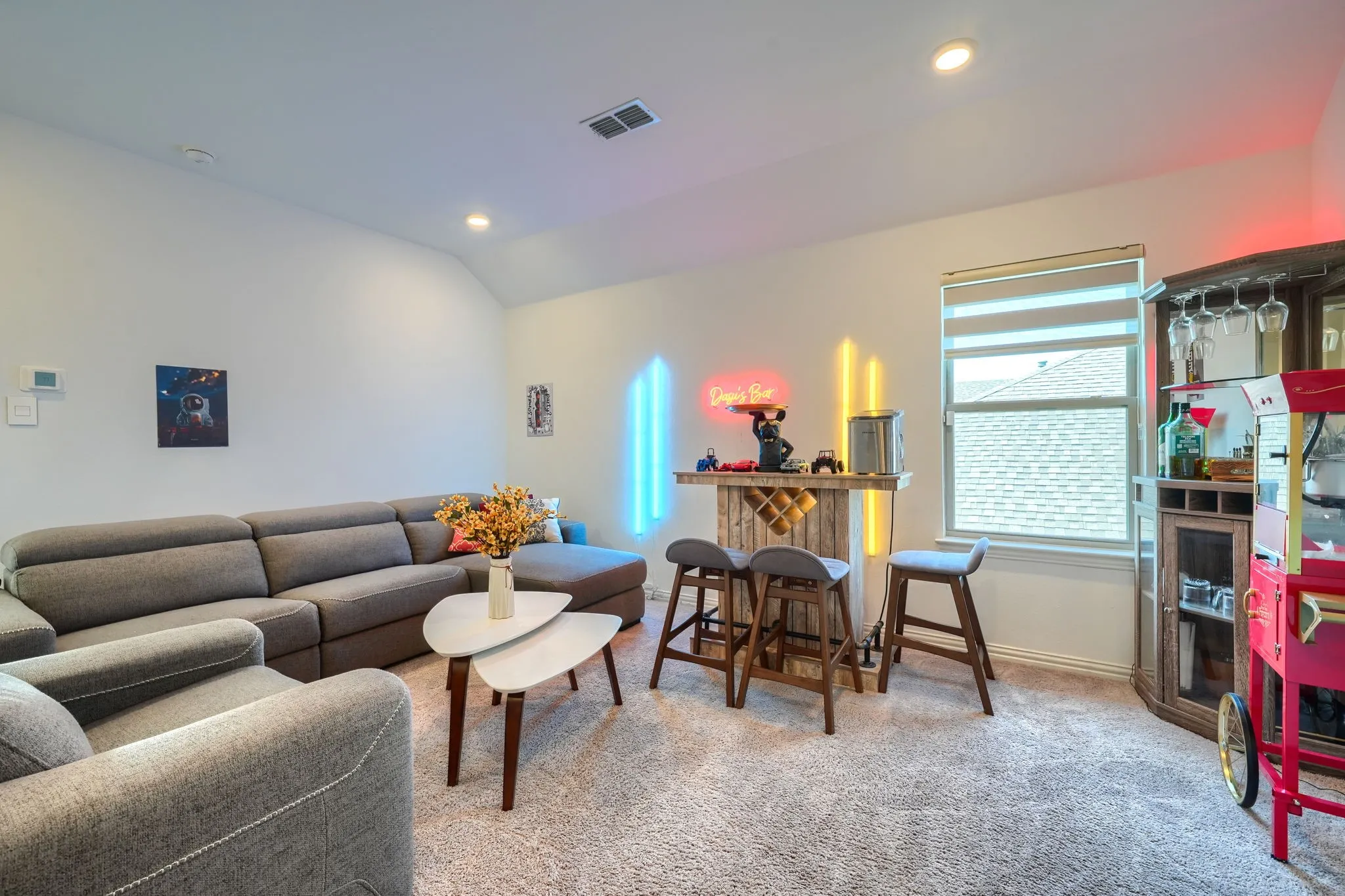 Single Family Residence For Sale in Collin County , 2404 Limestone Lane, Melissa, Texas 75454, 5 Bedroom, 4 Bathroom, 2 Garage spaces, 3,490 Sqft, built in 2023, mls#21312225, Real Estate Agent in Melissa, Homes For Sale in Collin county, Homes For Sale in Melissa, Realtor in Melissa Texas, Real Estate Brokerage Independent Realty Texas, Luminita Cordes Realtor