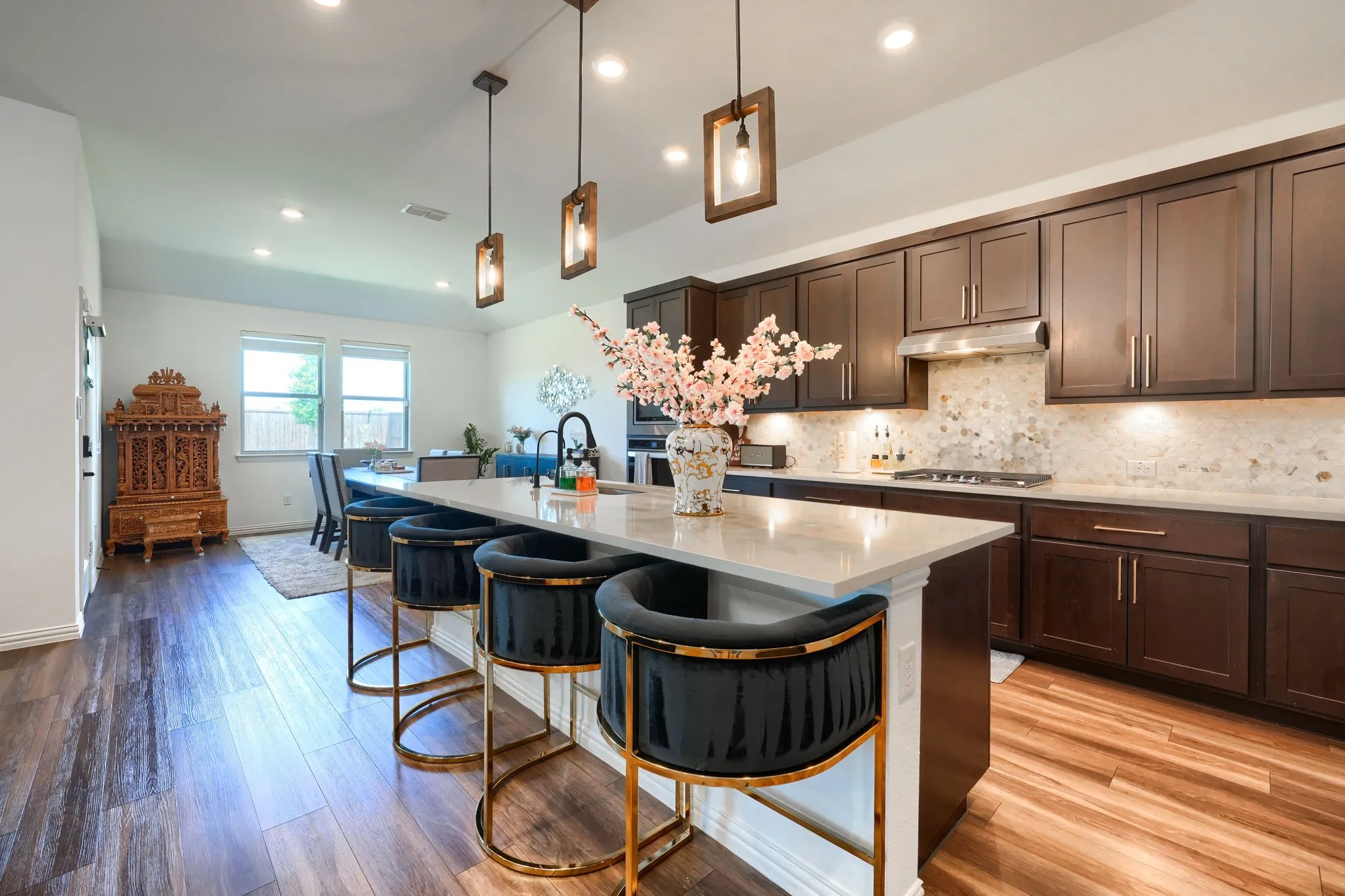Single Family Residence For Sale in Collin County , 2404 Limestone Lane, Melissa, Texas 75454, 5 Bedroom, 4 Bathroom, 2 Garage spaces, 3,490 Sqft, built in 2023, mls#21312225, Real Estate Agent in Melissa, Homes For Sale in Collin county, Homes For Sale in Melissa, Realtor in Melissa Texas, Real Estate Brokerage Independent Realty Texas, Luminita Cordes Realtor