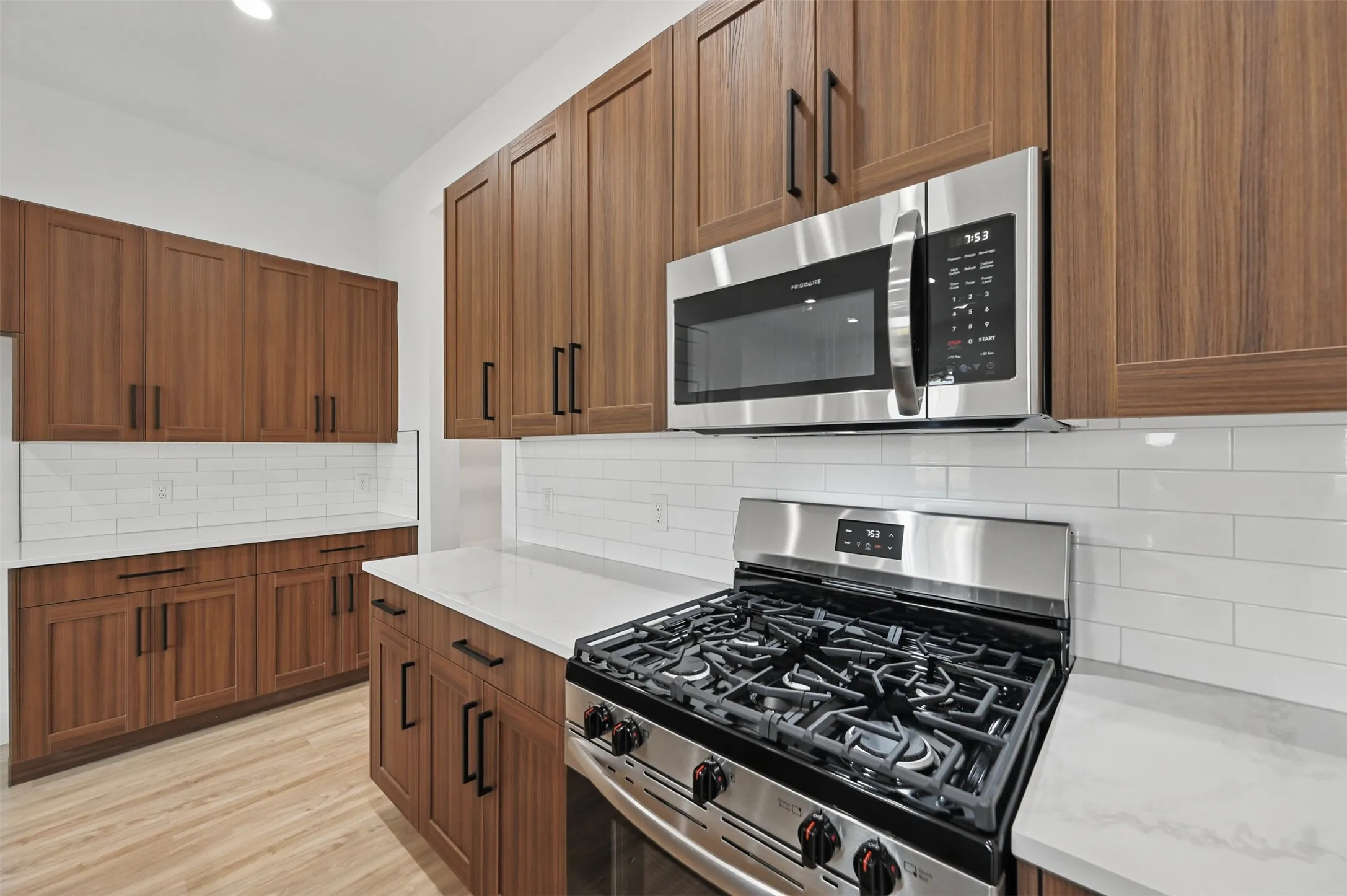 Townhouse For Rent in Dallas County , 3445 Sanjeev Drive, Irving, Texas 75060, 3 Bedroom, 3 Bathroom, 2 Garage spaces, 1,918 Sqft, built in 2024, mls#21315677, Real Estate Agent in Irving, Homes For Rent in Dallas county, Homes For Rent in Irving, Realtor in Irving Texas, Real Estate Brokerage Independent Realty Texas, Luminita Cordes Realtor