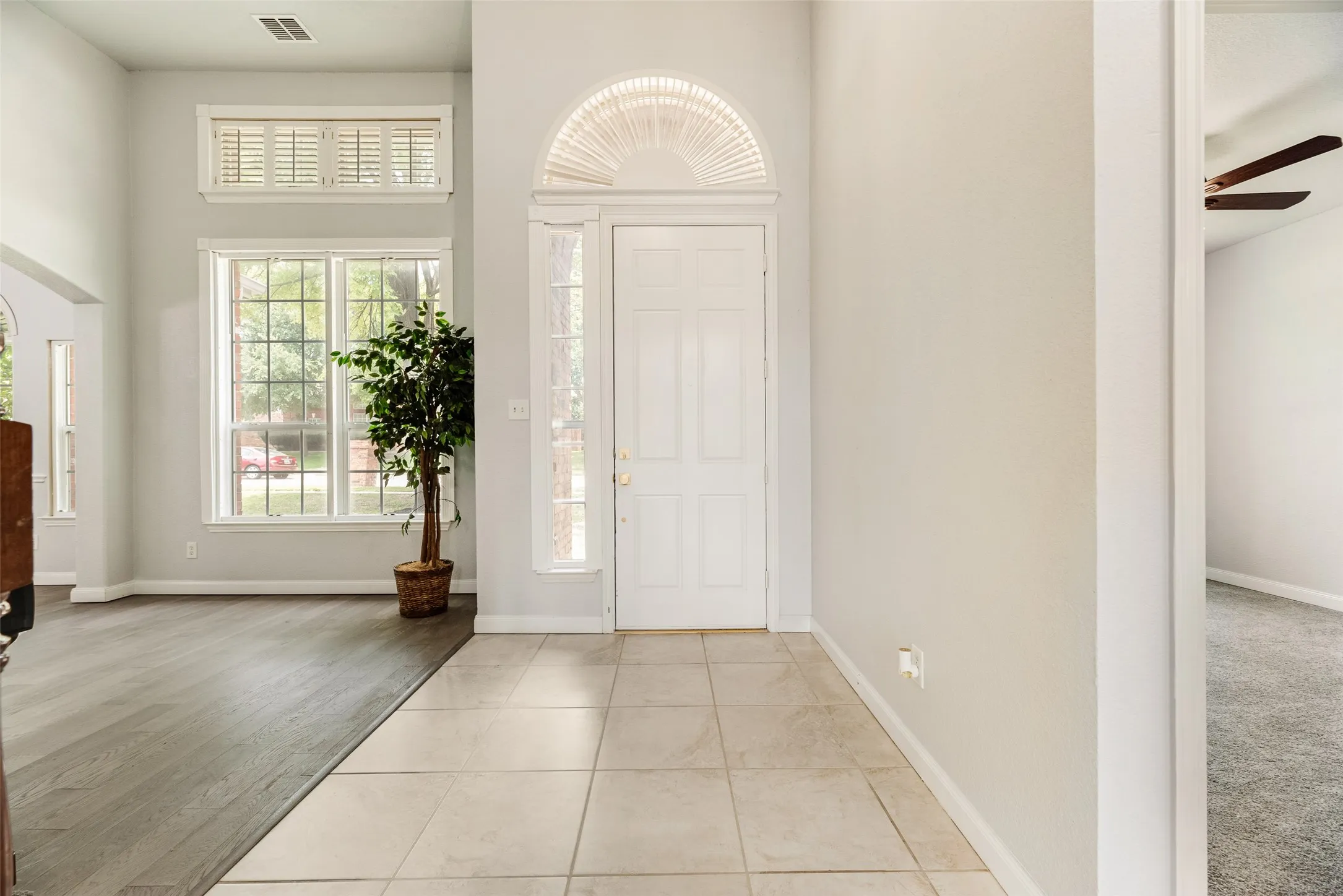 Single Family Residence For Sale in Collin County , 3516 THORP SPRINGS Drive, Plano, Texas 75025, 5 Bedroom, 4 Bathroom, 2 Garage spaces, 3,582 Sqft, built in 2000, Price $759,900, mls#21315721, Real Estate Agent in Plano, Homes For Sale in Collin county, Homes For Sale in Plano, Realtor in Plano Texas, Real Estate Brokerage Independent Realty Texas, Luminita Cordes Realtor