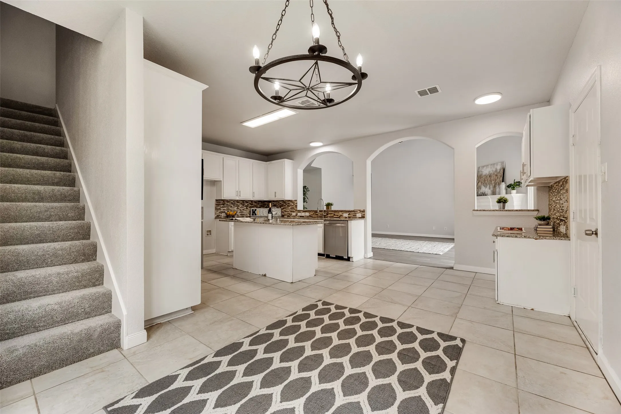 Single Family Residence For Sale in Collin County , 3516 THORP SPRINGS Drive, Plano, Texas 75025, 5 Bedroom, 4 Bathroom, 2 Garage spaces, 3,582 Sqft, built in 2000, Price $759,900, mls#21315721, Real Estate Agent in Plano, Homes For Sale in Collin county, Homes For Sale in Plano, Realtor in Plano Texas, Real Estate Brokerage Independent Realty Texas, Luminita Cordes Realtor