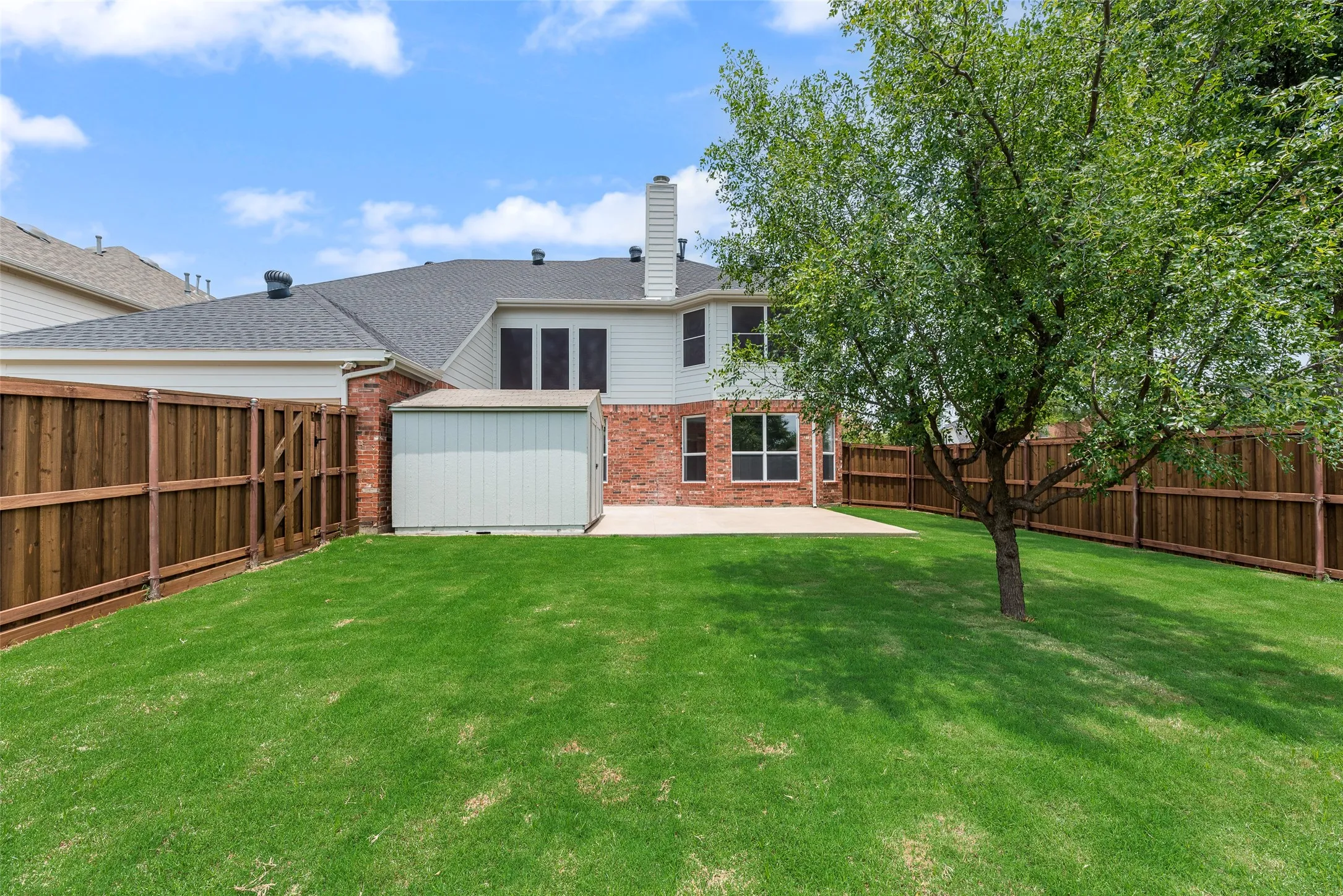 Single Family Residence For Sale in Collin County , 3516 THORP SPRINGS Drive, Plano, Texas 75025, 5 Bedroom, 4 Bathroom, 2 Garage spaces, 3,582 Sqft, built in 2000, Price $759,900, mls#21315721, Real Estate Agent in Plano, Homes For Sale in Collin county, Homes For Sale in Plano, Realtor in Plano Texas, Real Estate Brokerage Independent Realty Texas, Luminita Cordes Realtor
