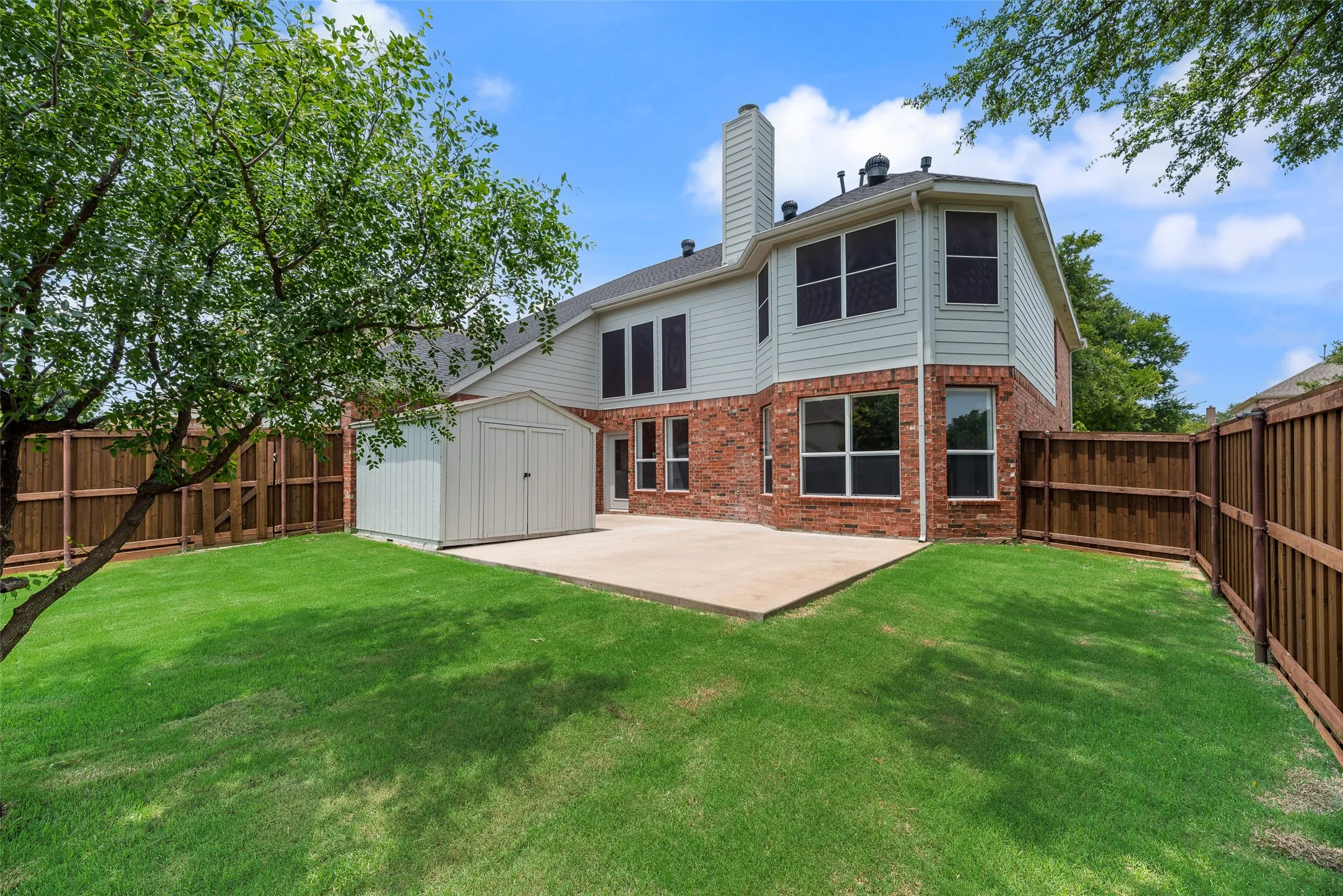 Single Family Residence For Sale in Collin County , 3516 THORP SPRINGS Drive, Plano, Texas 75025, 5 Bedroom, 4 Bathroom, 2 Garage spaces, 3,582 Sqft, built in 2000, Price $759,900, mls#21315721, Real Estate Agent in Plano, Homes For Sale in Collin county, Homes For Sale in Plano, Realtor in Plano Texas, Real Estate Brokerage Independent Realty Texas, Luminita Cordes Realtor