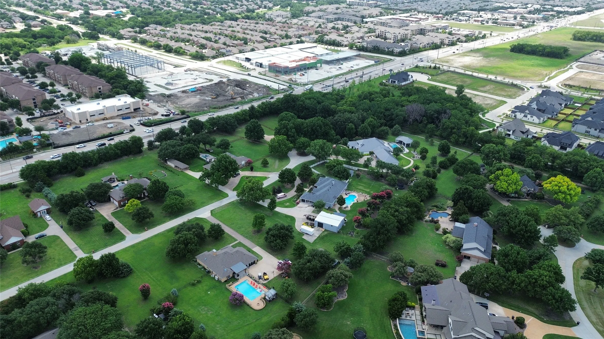 Single Family Residence For Sale in Collin County , 15820 Big Horn Trail, Frisco, Texas 75035, 4 Bedroom, 3 Bathroom, 4 Garage spaces, 2,698 Sqft, built in 1993, mls#21307309, Real Estate Agent in Frisco, Homes For Sale in Collin county, Homes For Sale in Frisco, Realtor in Frisco Texas, Real Estate Brokerage Independent Realty Texas, Luminita Cordes Realtor