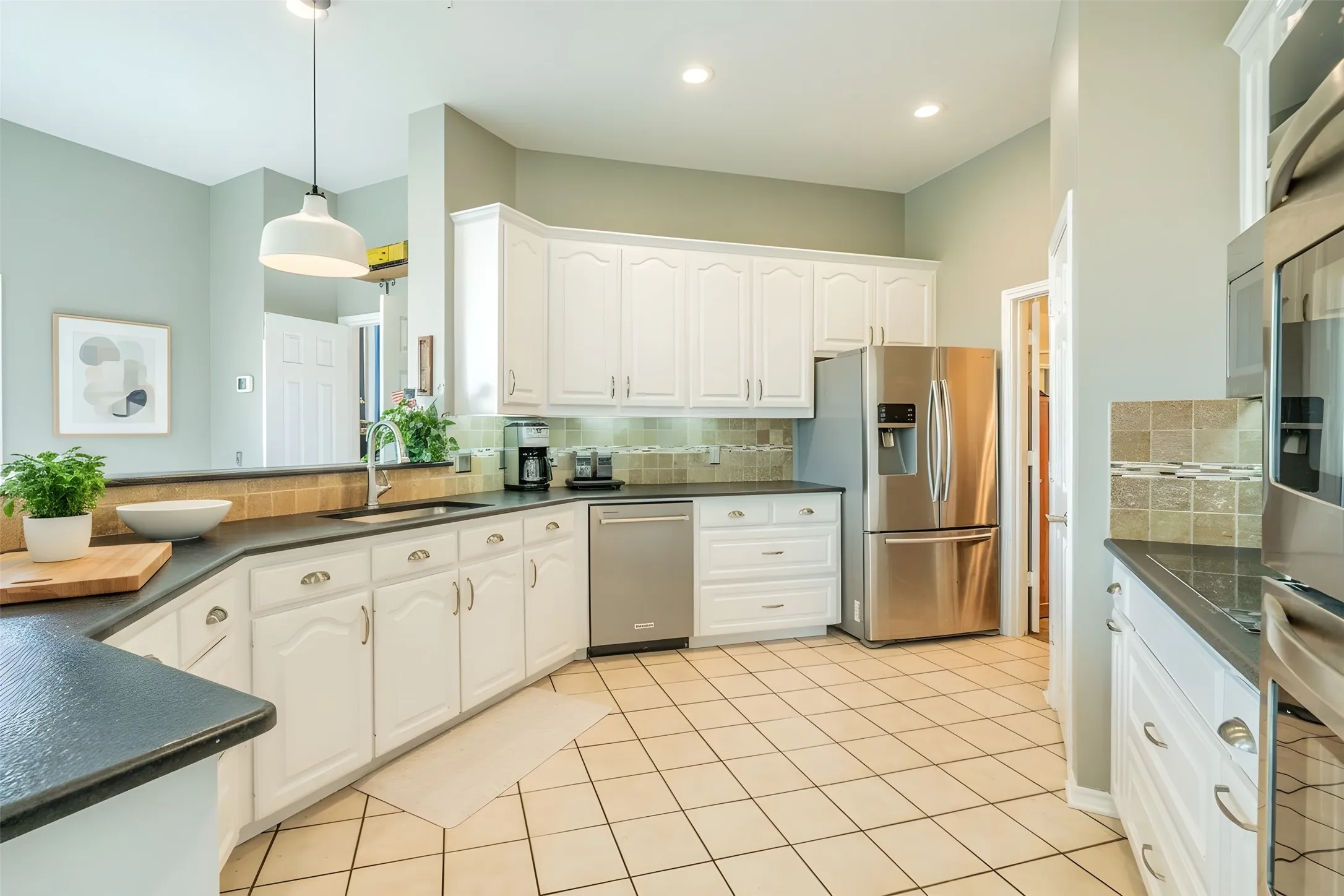 Single Family Residence For Sale in Collin County , 15820 Big Horn Trail, Frisco, Texas 75035, 4 Bedroom, 3 Bathroom, 4 Garage spaces, 2,698 Sqft, built in 1993, mls#21307309, Real Estate Agent in Frisco, Homes For Sale in Collin county, Homes For Sale in Frisco, Realtor in Frisco Texas, Real Estate Brokerage Independent Realty Texas, Luminita Cordes Realtor