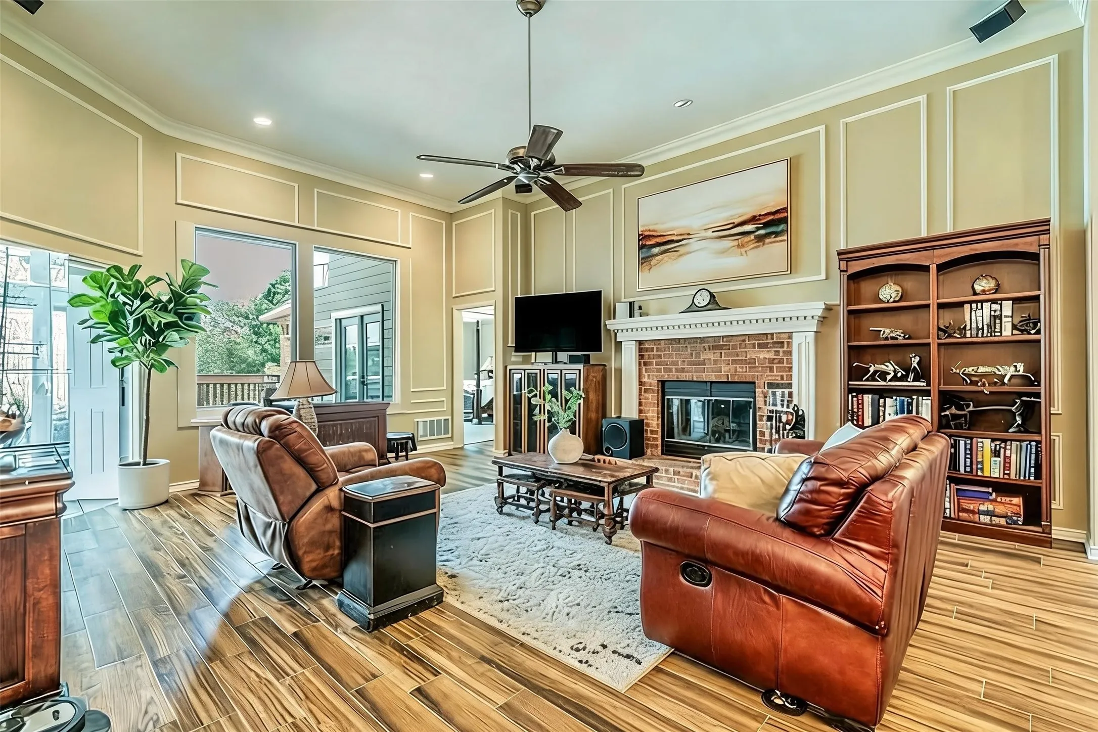 Single Family Residence For Sale in Collin County , 15820 Big Horn Trail, Frisco, Texas 75035, 4 Bedroom, 3 Bathroom, 4 Garage spaces, 2,698 Sqft, built in 1993, mls#21307309, Real Estate Agent in Frisco, Homes For Sale in Collin county, Homes For Sale in Frisco, Realtor in Frisco Texas, Real Estate Brokerage Independent Realty Texas, Luminita Cordes Realtor