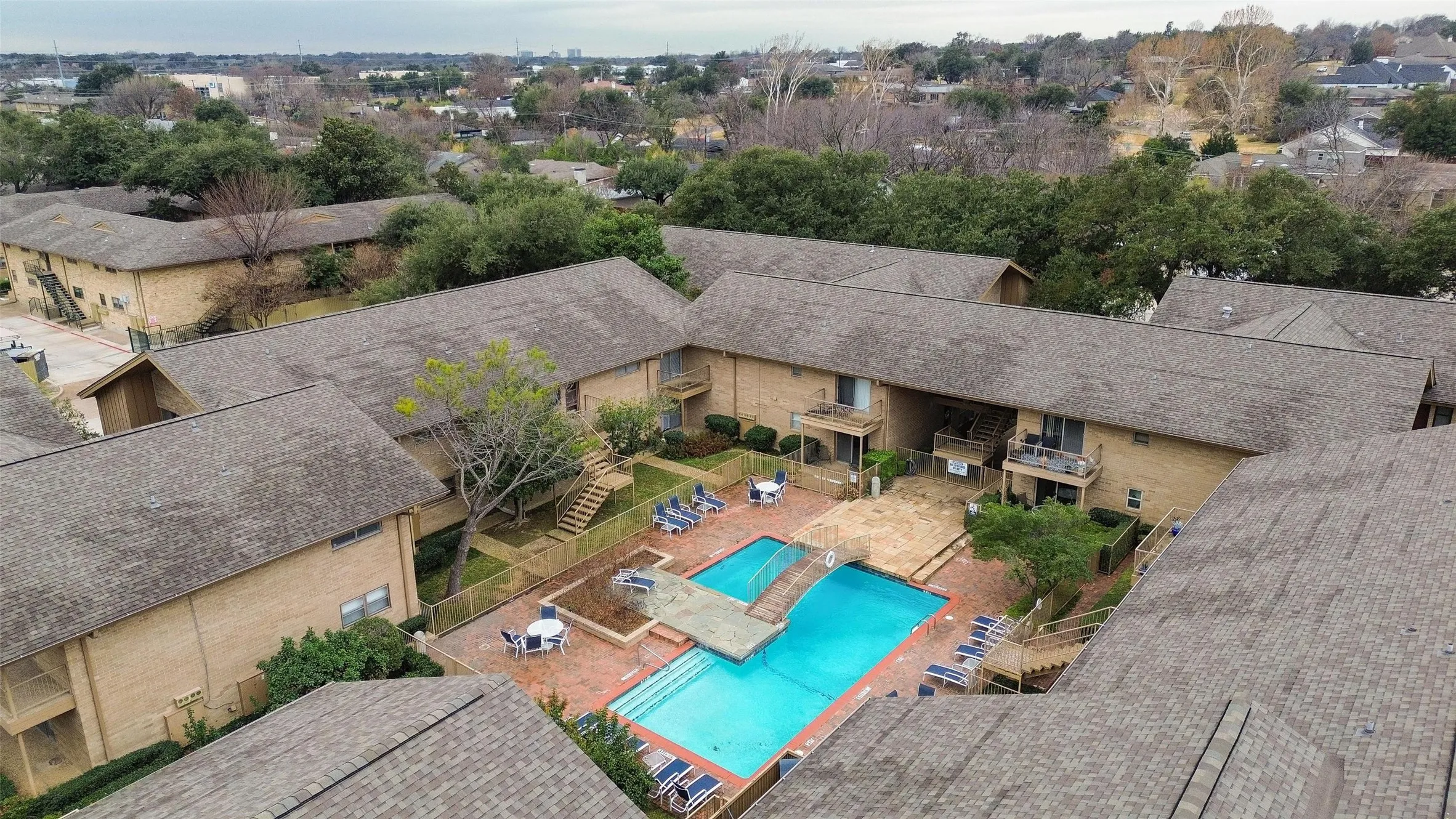 Condominium For Sale in Dallas County , 11410 Park Central Place C, Dallas, Texas 75230, 3 Bedroom, 2 Bathroom, Garage spaces, 1,318 Sqft, built in 1961, mls#21315732, Real Estate Agent in Dallas, Homes For Sale in Dallas county, Homes For Sale in Dallas, Realtor in Dallas Texas, Real Estate Brokerage Independent Realty Texas, Luminita Cordes Realtor
