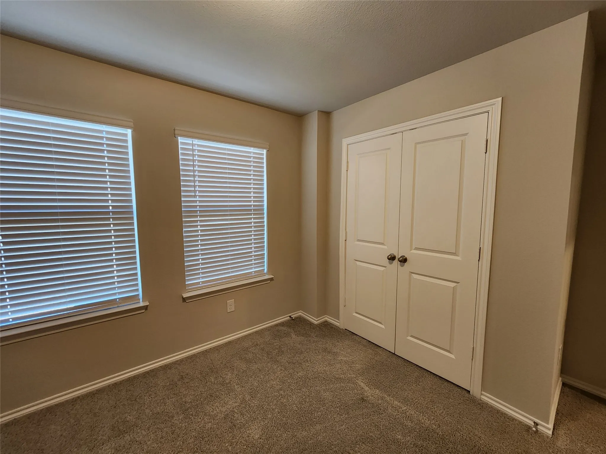 Single Family Residence For Rent in Denton County , 538 Concho Street, Aubrey, Texas 76227, 3 Bedroom, 2 Bathroom, 2 Garage spaces, 1,613 Sqft, built in 2020, mls#21315779, Real Estate Agent in Aubrey, Homes For Rent in Denton county, Homes For Rent in Aubrey, Realtor in Aubrey Texas, Real Estate Brokerage Independent Realty Texas, Luminita Cordes Realtor