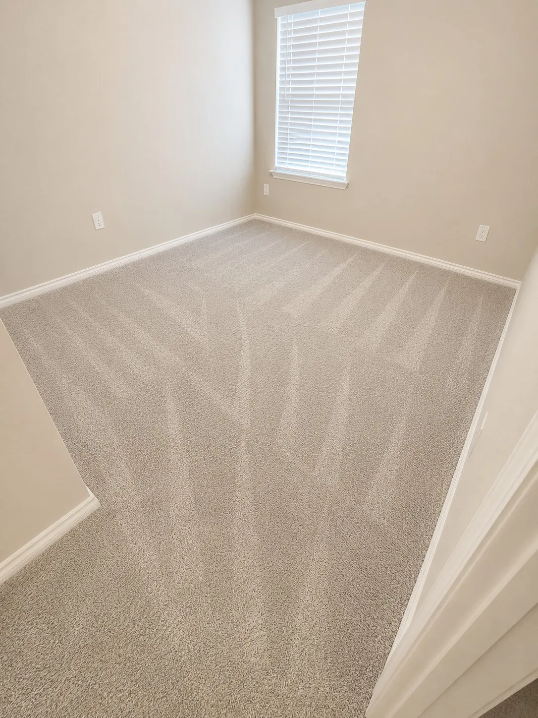 Single Family Residence For Rent in Denton County , 538 Concho Street, Aubrey, Texas 76227, 3 Bedroom, 2 Bathroom, 2 Garage spaces, 1,613 Sqft, built in 2020, mls#21315779, Real Estate Agent in Aubrey, Homes For Rent in Denton county, Homes For Rent in Aubrey, Realtor in Aubrey Texas, Real Estate Brokerage Independent Realty Texas, Luminita Cordes Realtor