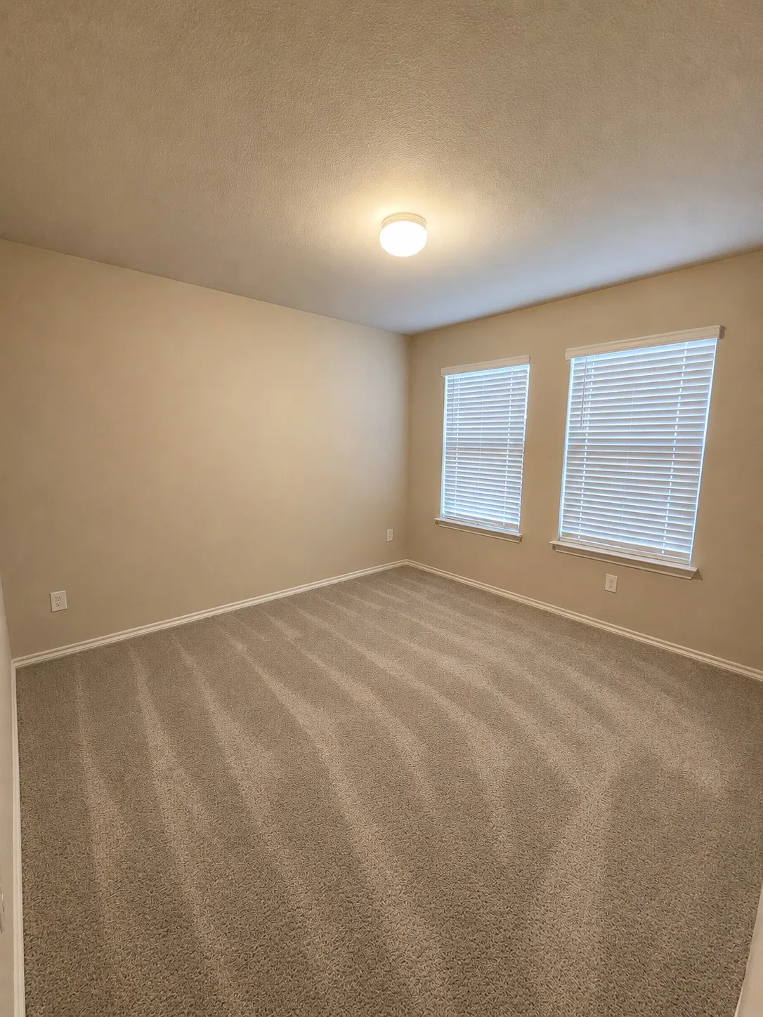 Single Family Residence For Rent in Denton County , 538 Concho Street, Aubrey, Texas 76227, 3 Bedroom, 2 Bathroom, 2 Garage spaces, 1,613 Sqft, built in 2020, mls#21315779, Real Estate Agent in Aubrey, Homes For Rent in Denton county, Homes For Rent in Aubrey, Realtor in Aubrey Texas, Real Estate Brokerage Independent Realty Texas, Luminita Cordes Realtor