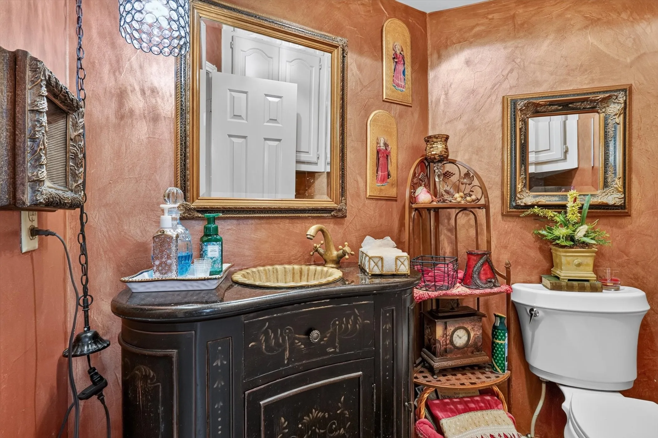 Single Family Residence For Rent in Denton County , 2335 Highlands Creek Road, Carrollton, Texas 75007, 4 Bedroom, 5 Bathroom, 3 Garage spaces, 3,508 Sqft, built in 1983, mls#21314082, Real Estate Agent in Carrollton, Homes For Rent in Denton county, Homes For Rent in Carrollton, Realtor in Carrollton Texas, Real Estate Brokerage Independent Realty Texas, Luminita Cordes Realtor