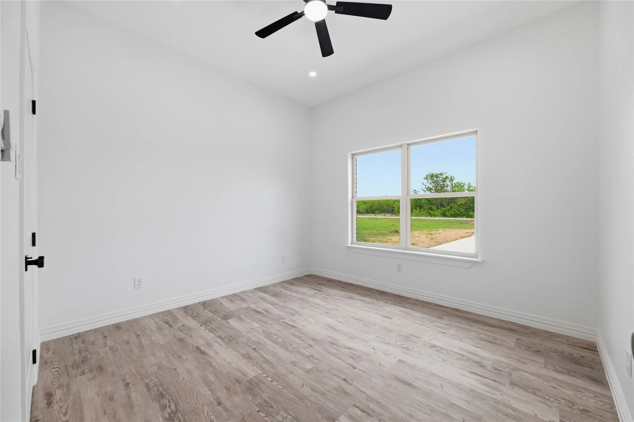 Single Family Residence For Sale in Navarro County , 556 Palmito Ranch Road, Corsicana, Texas 75110, 4 Bedroom, 3 Bathroom, 2 Garage spaces, 1,865 Sqft, built in 2026, mls#21315822, Real Estate Agent in Corsicana, Homes For Sale in Navarro county, Homes For Sale in Corsicana, Realtor in Corsicana Texas, Real Estate Brokerage Independent Realty Texas, Luminita Cordes Realtor