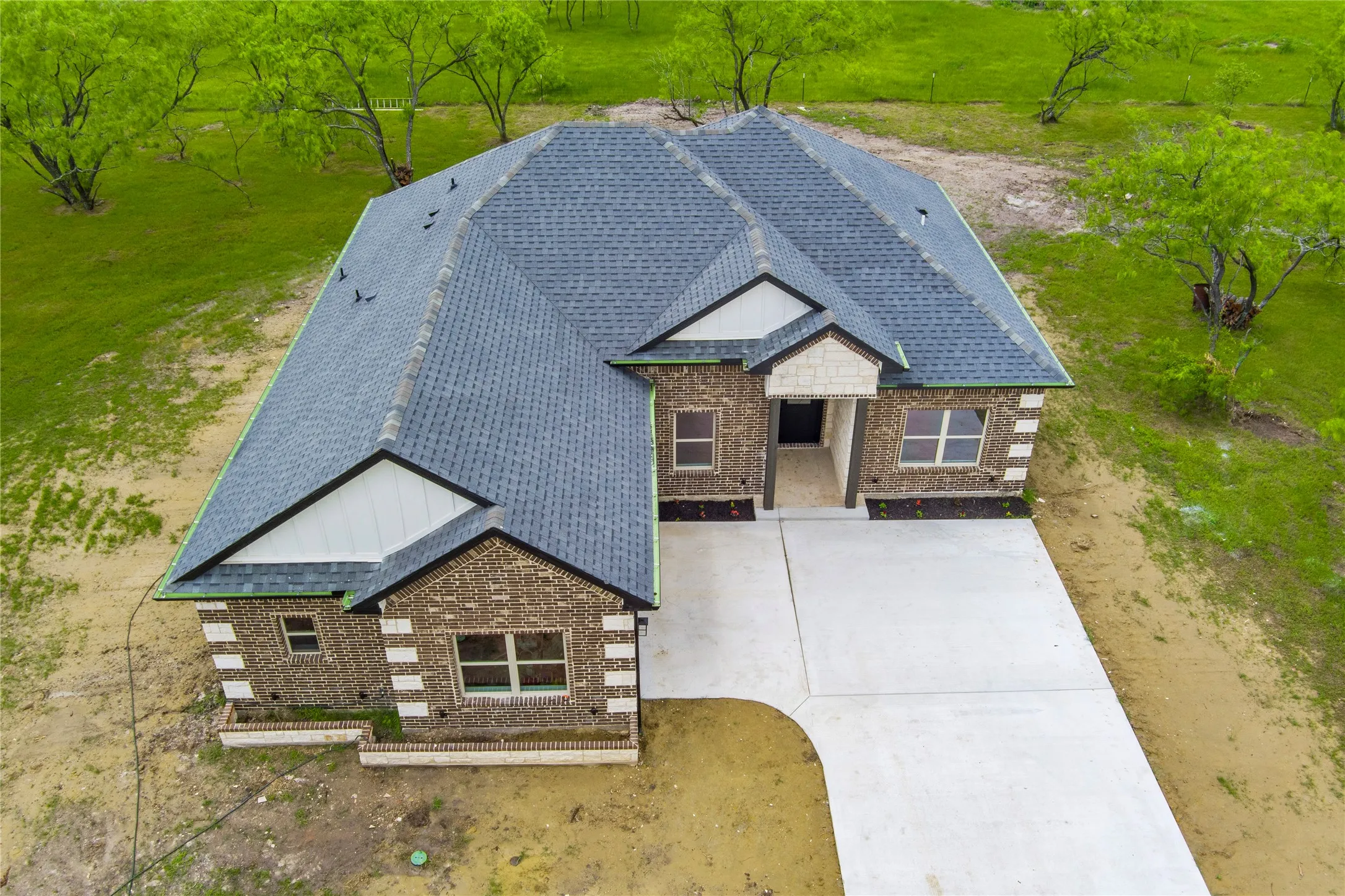 Single Family Residence For Sale in Navarro County , 556 Palmito Ranch Road, Corsicana, Texas 75110, 4 Bedroom, 3 Bathroom, 2 Garage spaces, 1,865 Sqft, built in 2026, mls#21315822, Real Estate Agent in Corsicana, Homes For Sale in Navarro county, Homes For Sale in Corsicana, Realtor in Corsicana Texas, Real Estate Brokerage Independent Realty Texas, Luminita Cordes Realtor